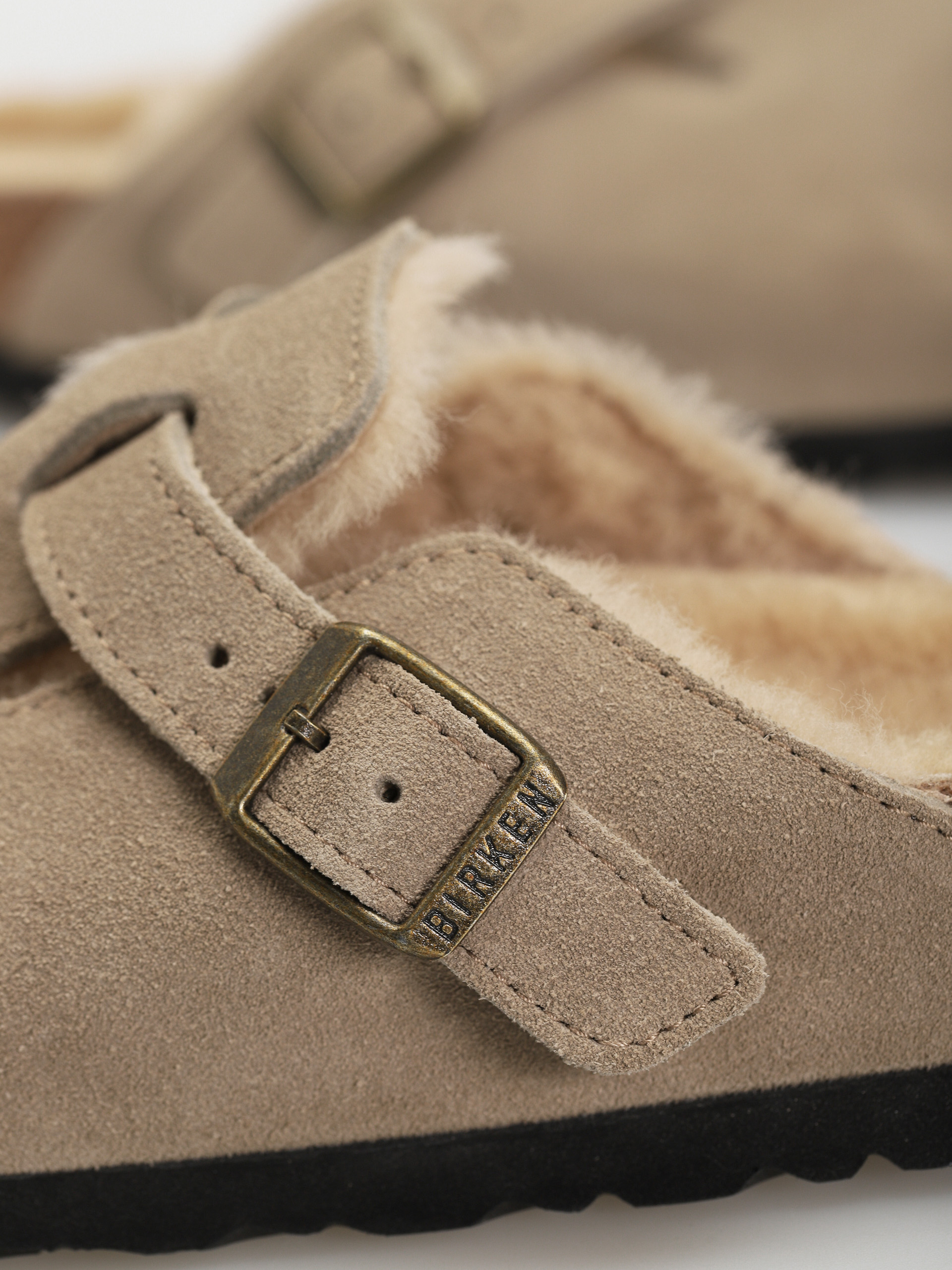 Чехли Birkenstock Boston Shearling Suede Leather Fur Narrow Wmn (taupe)