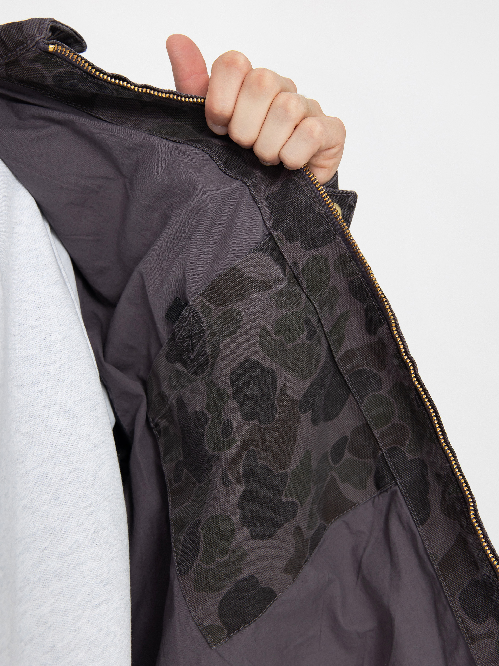 Яке Carhartt WIP Duck Detroit (camo duck/green/graphite)