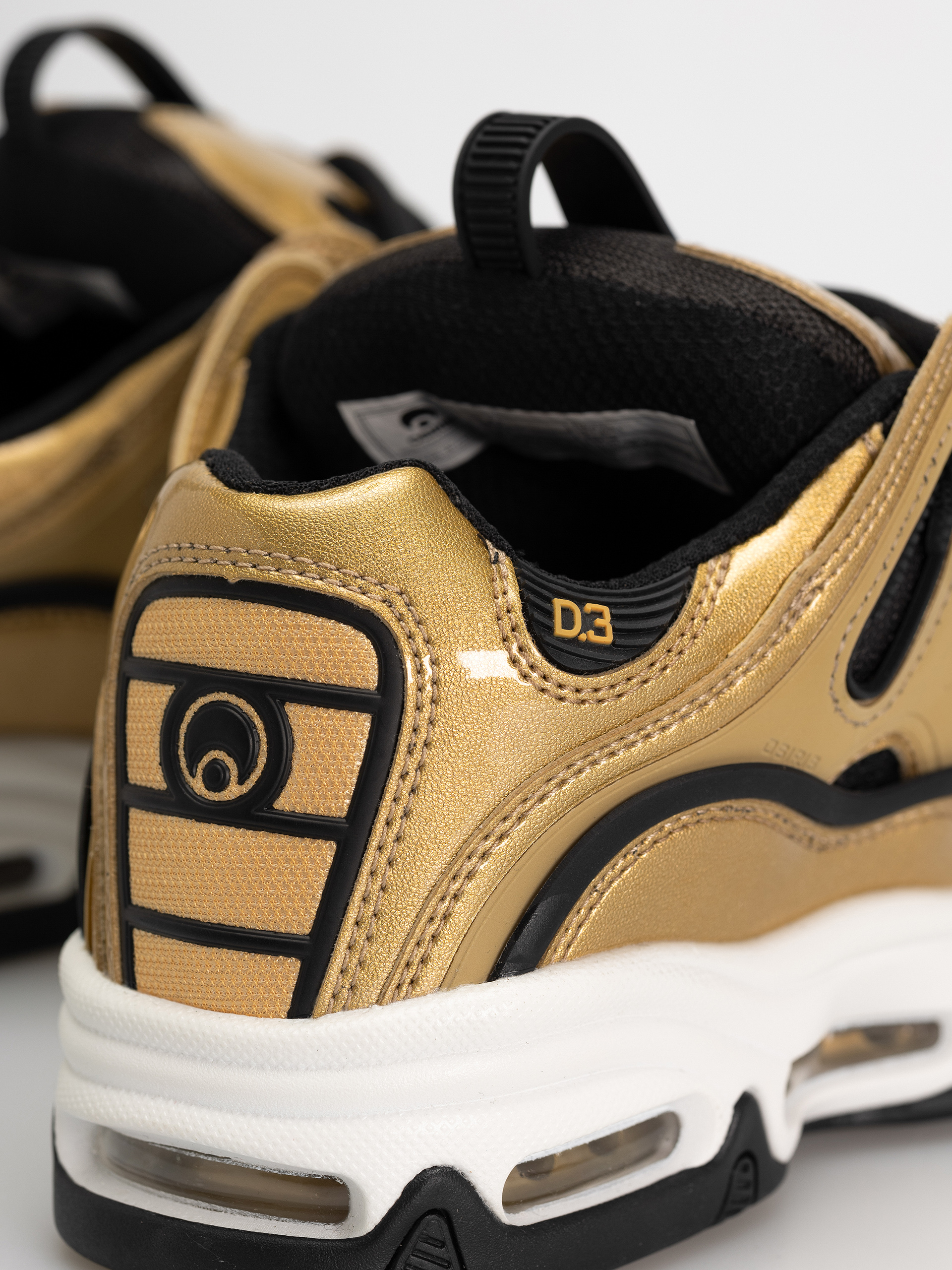 Обувки Osiris D3 2001 (gold/black/white)