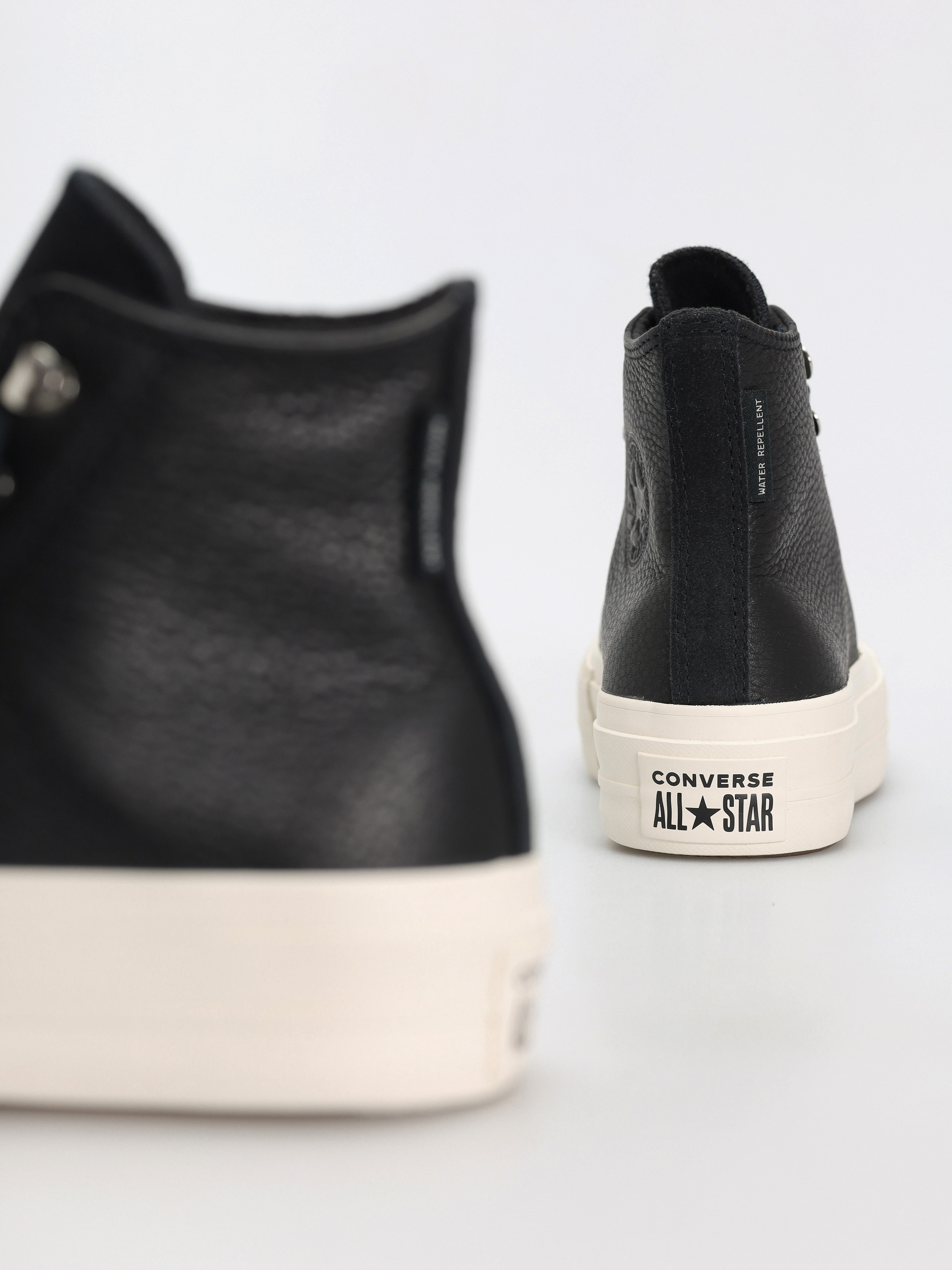 Кецове Converse Chuck Taylor All Star Lift Hi Wmn (black/black/egret)