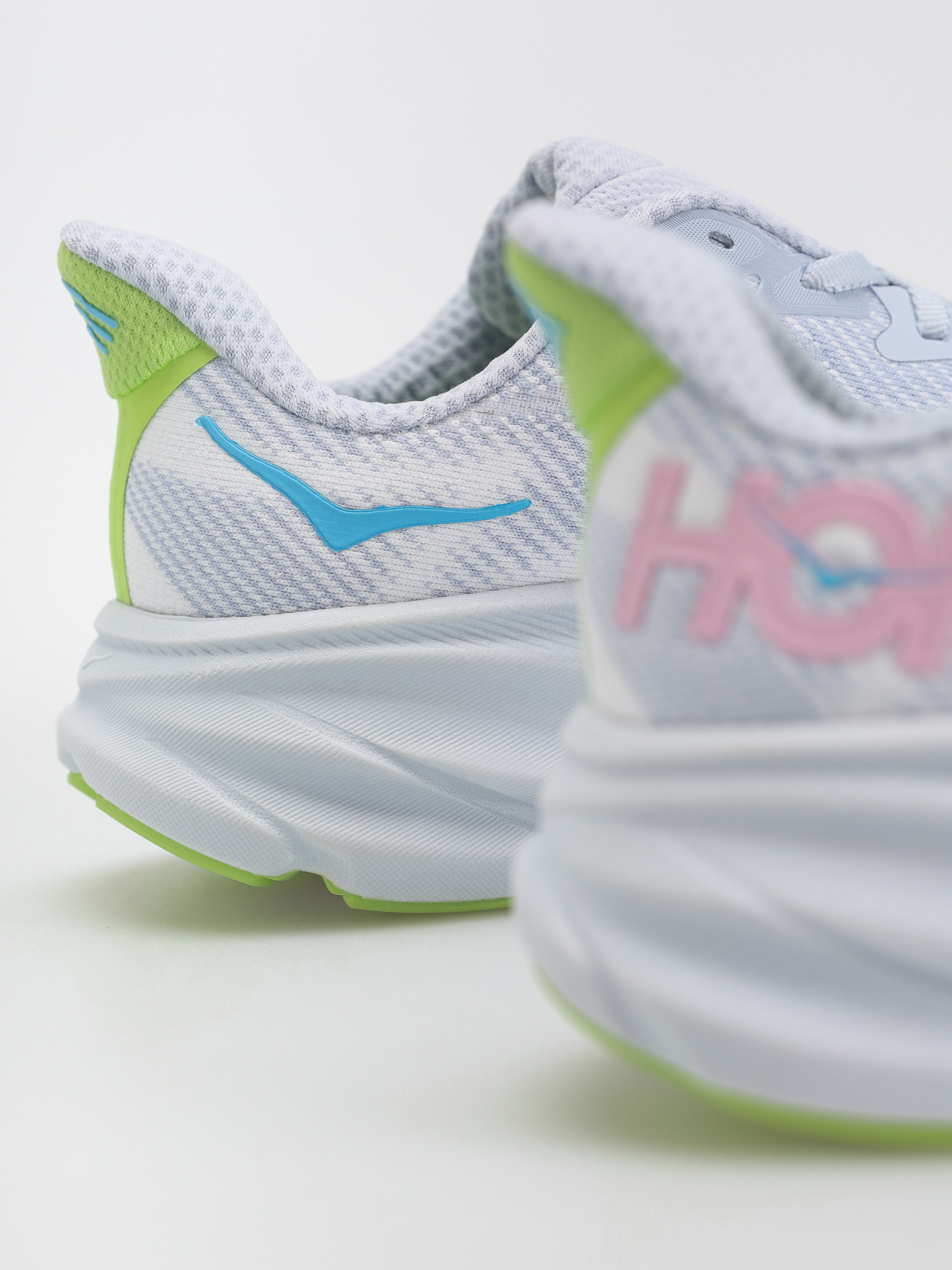 Обувки Hoka Clifton 9 Wmn (gull/sea ice)