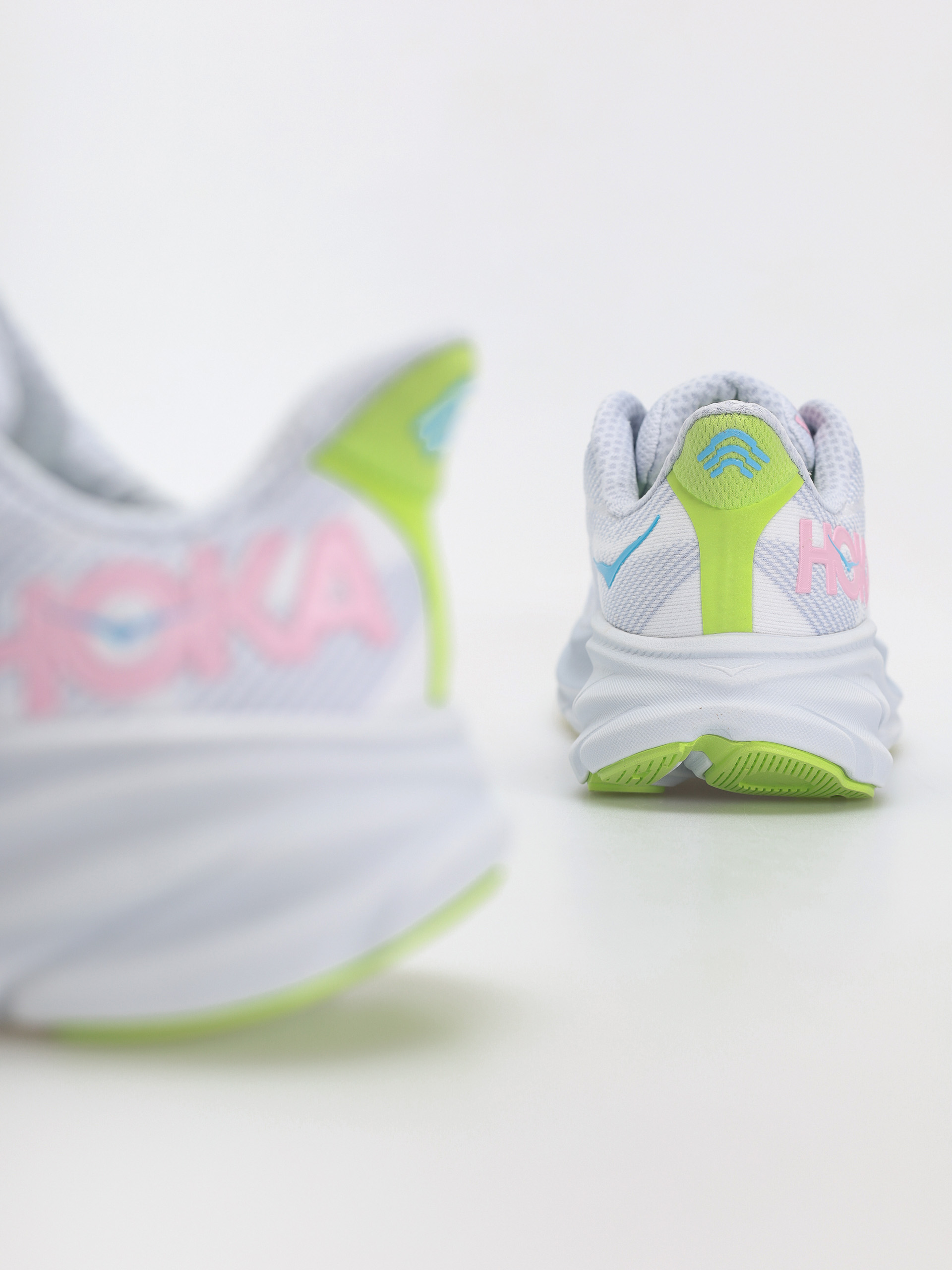 Обувки Hoka Clifton 9 Wmn (gull/sea ice)