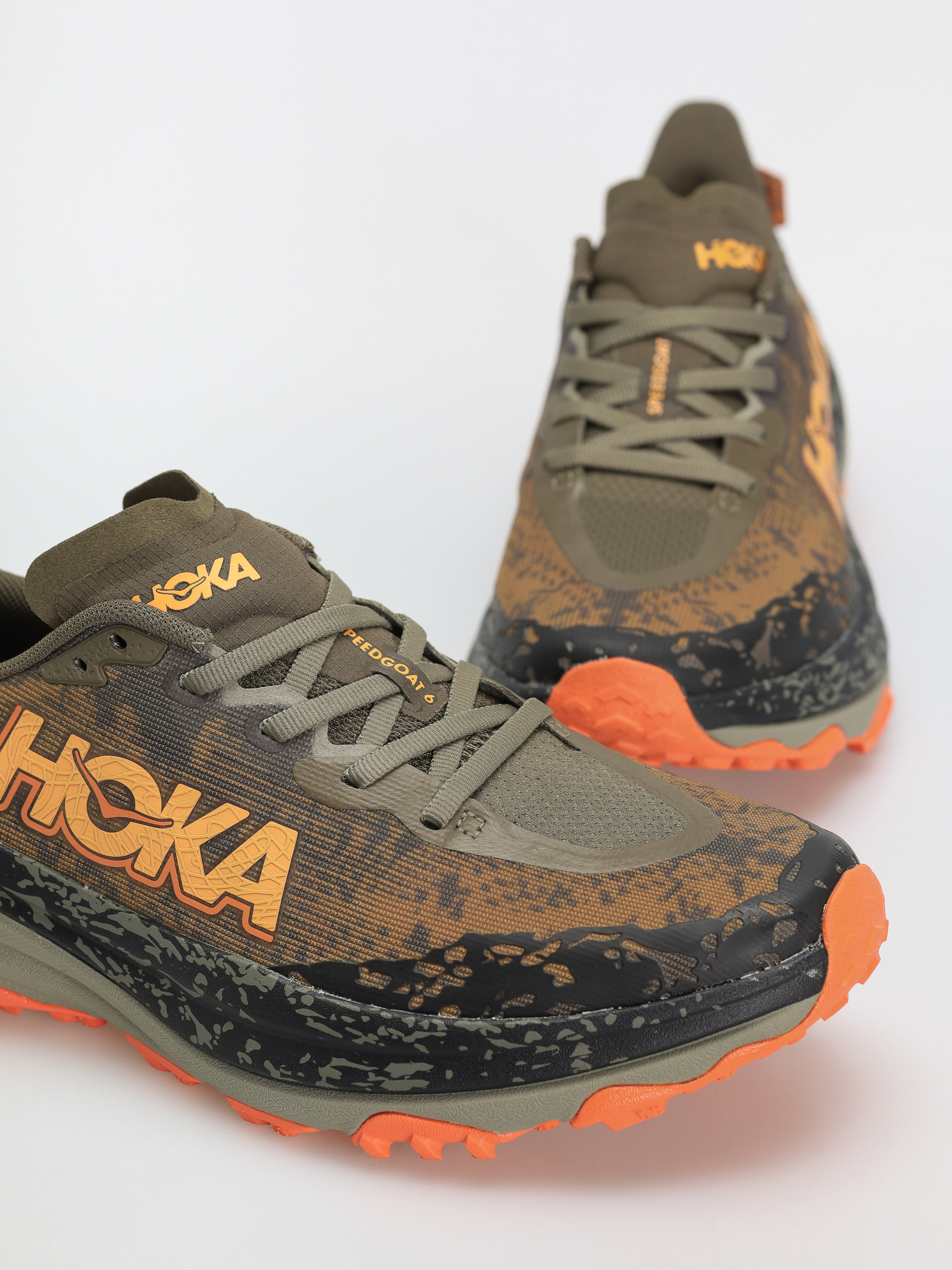 Обувки Hoka Speedgoat 6 (antique olive/squash)