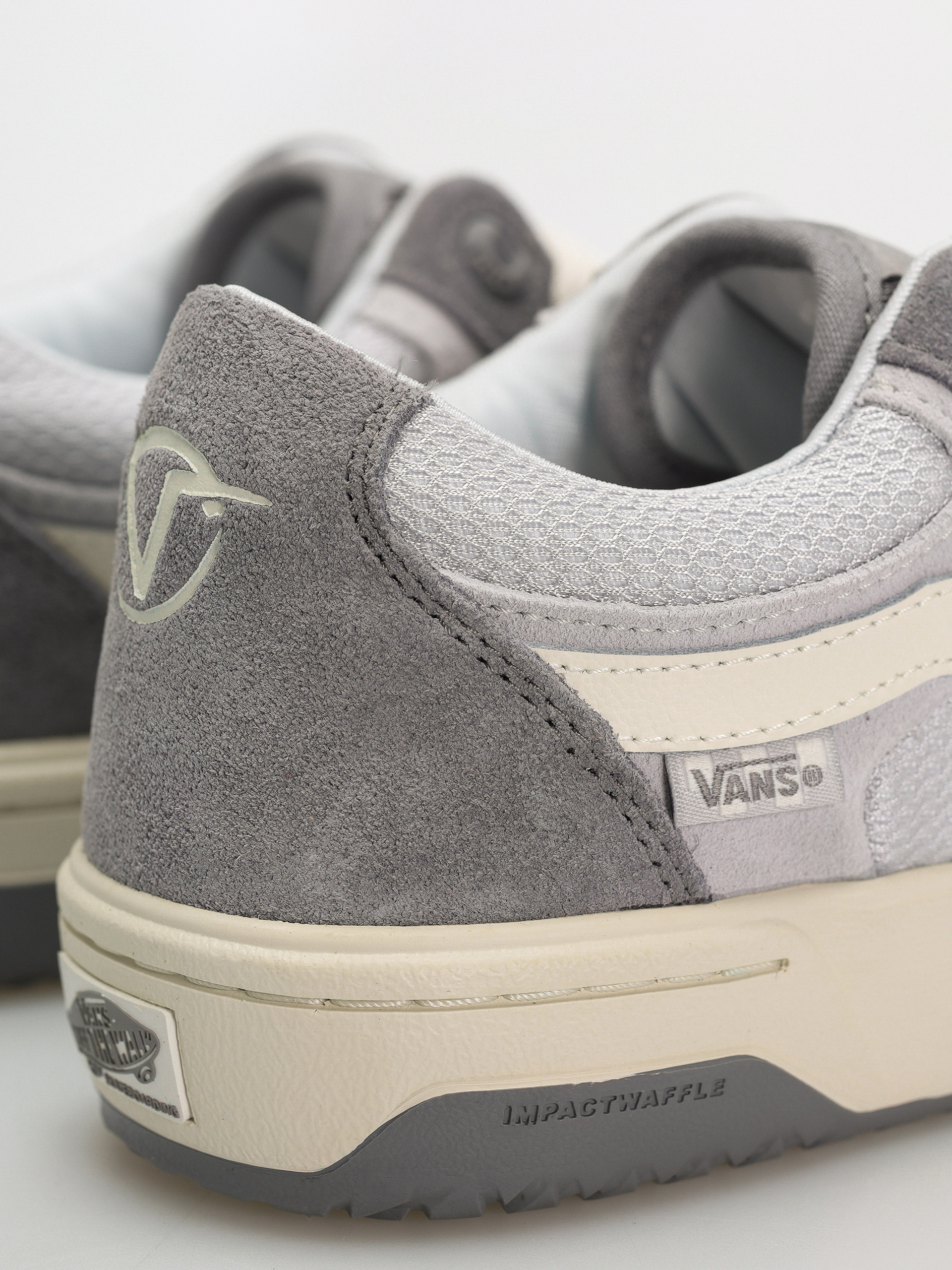 Обувки Vans Rowan 2 (frost gray)