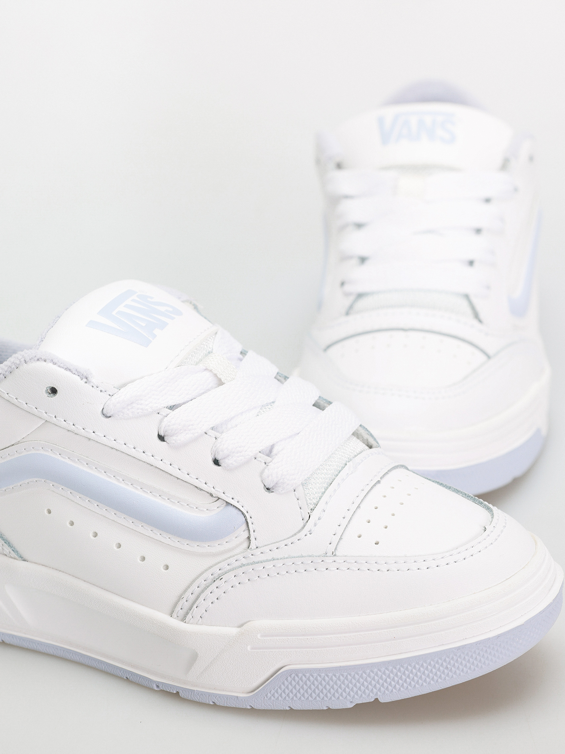Обувки Vans Hylane (pop baby blue)