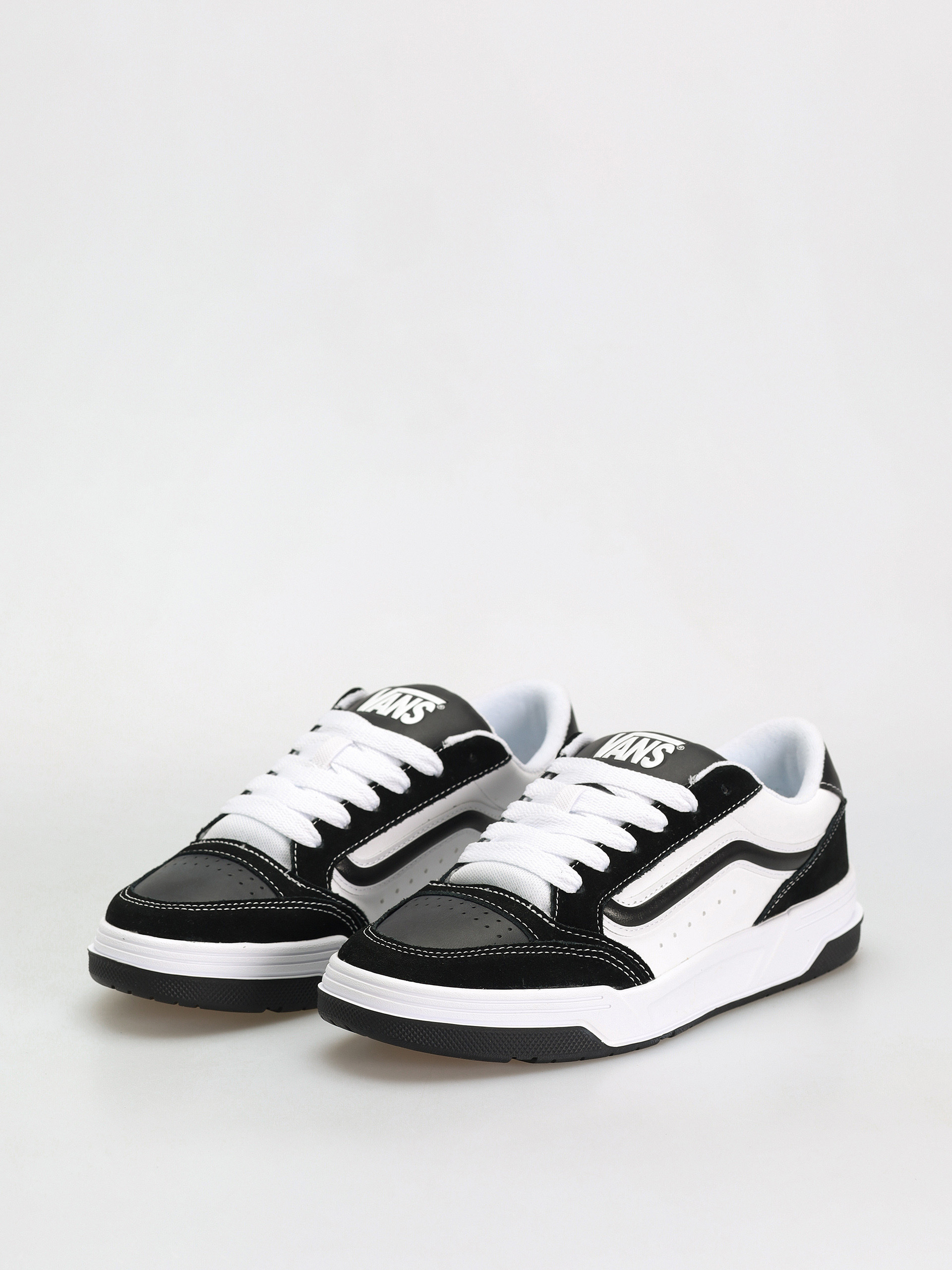 Обувки Vans Hylane (black/white)