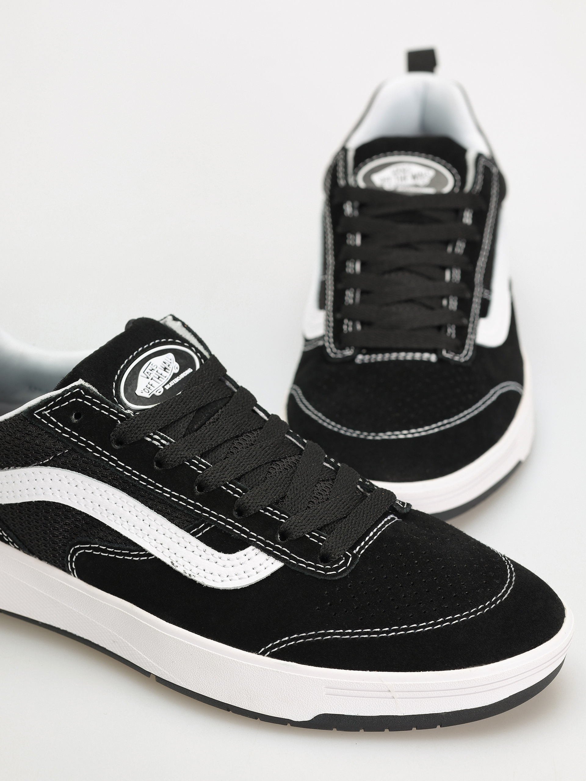 Обувки Vans Skate Zahba (black/black/white)