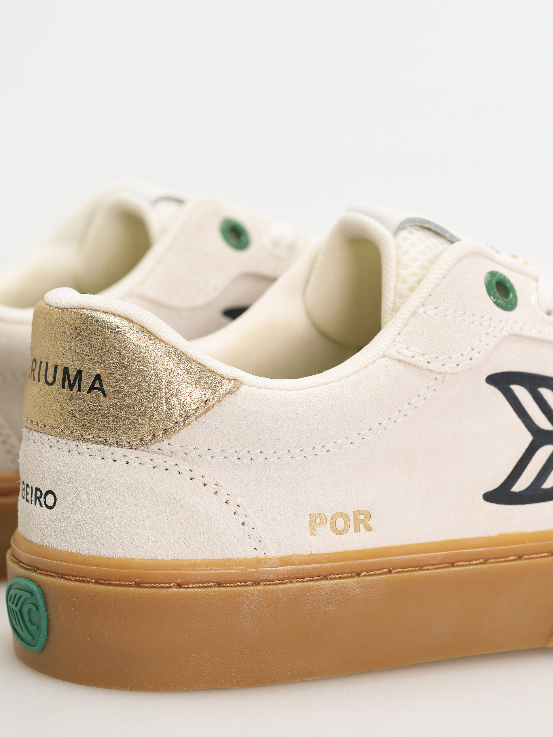 Обувки Cariuma Naioca (smoke white/blue)