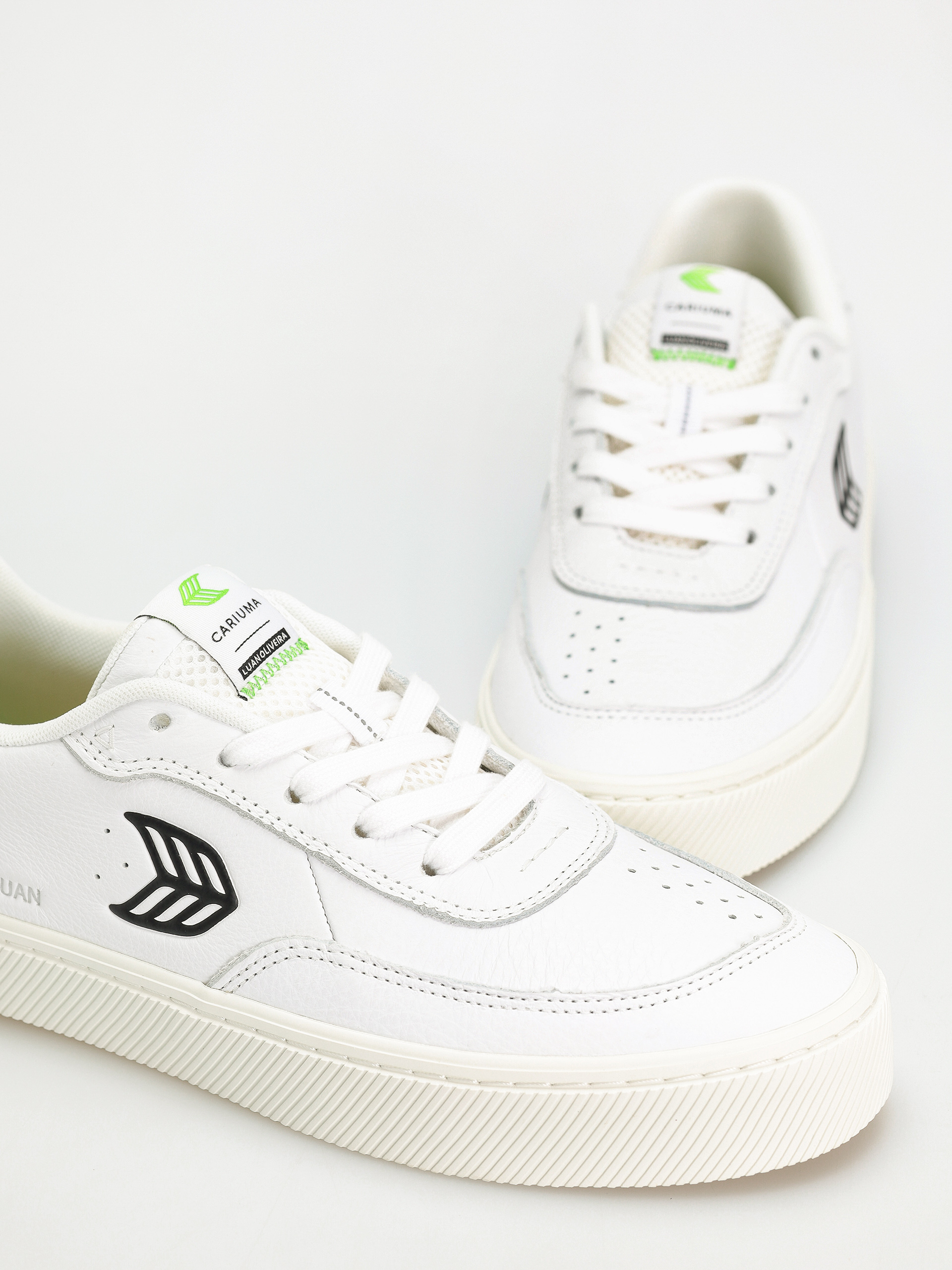 Обувки Cariuma Luan Pro (white premium leather)