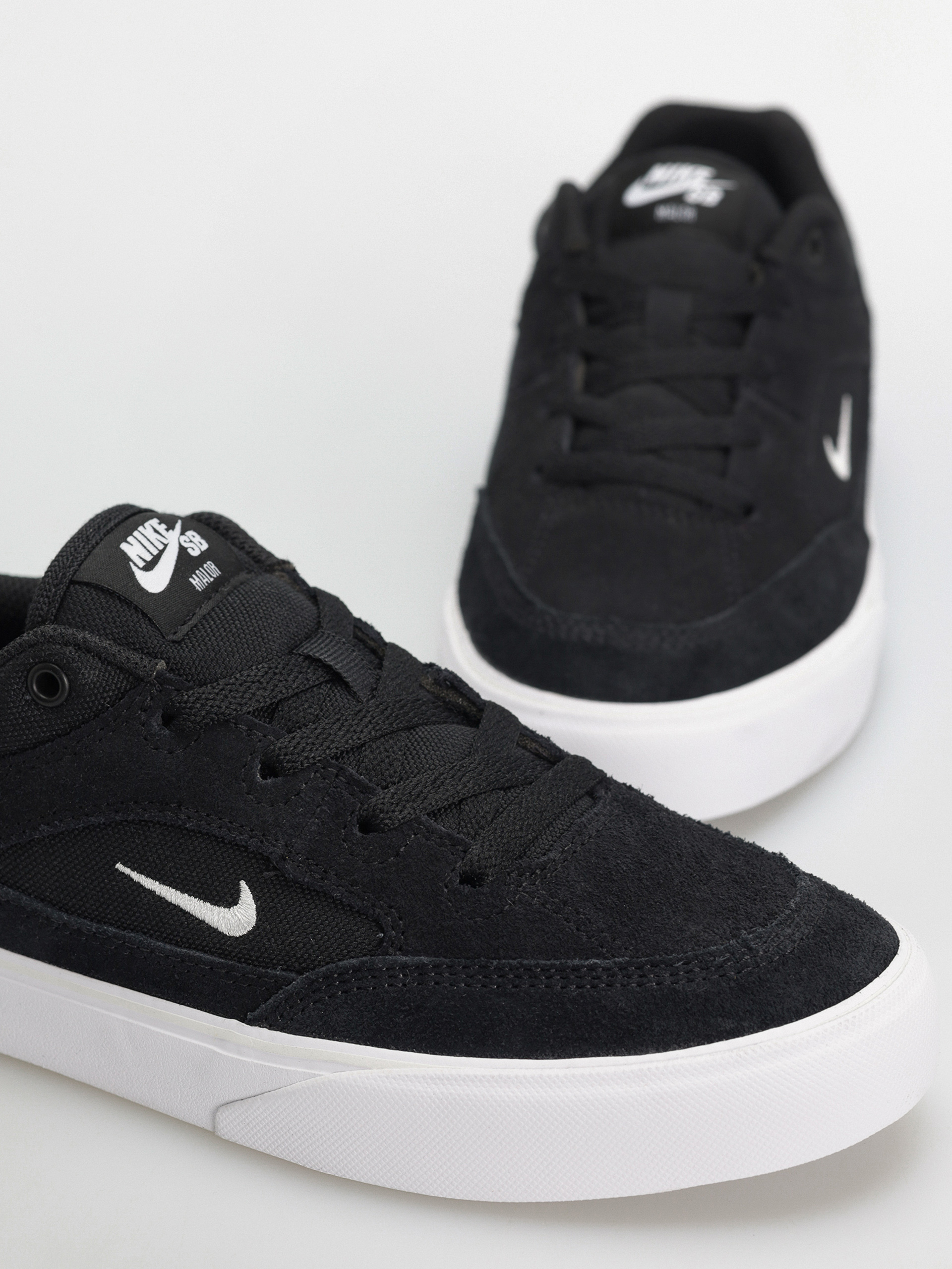 Обувки Nike SB Malor (black/white black white)