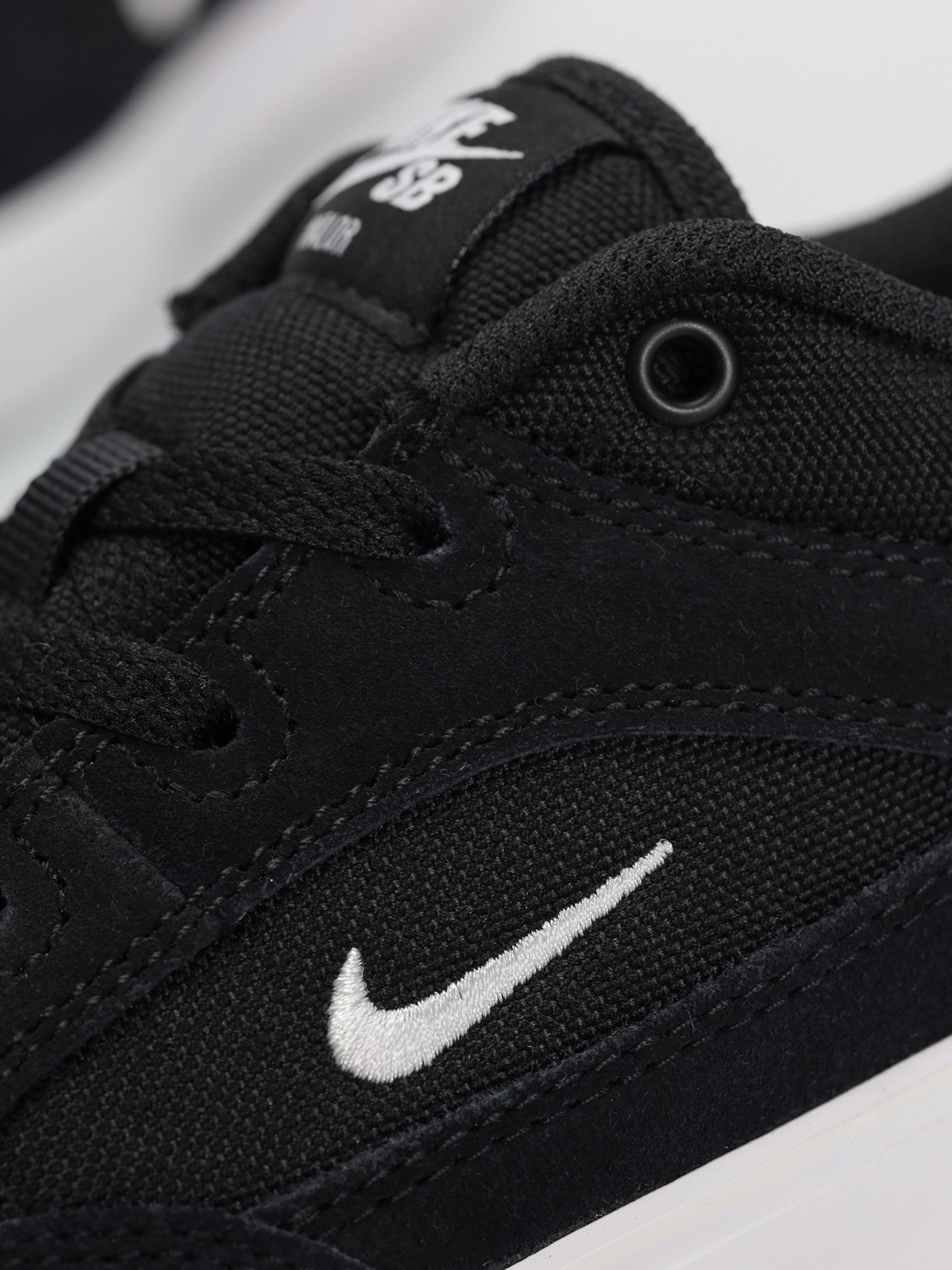 Обувки Nike SB Malor (black/white black white)