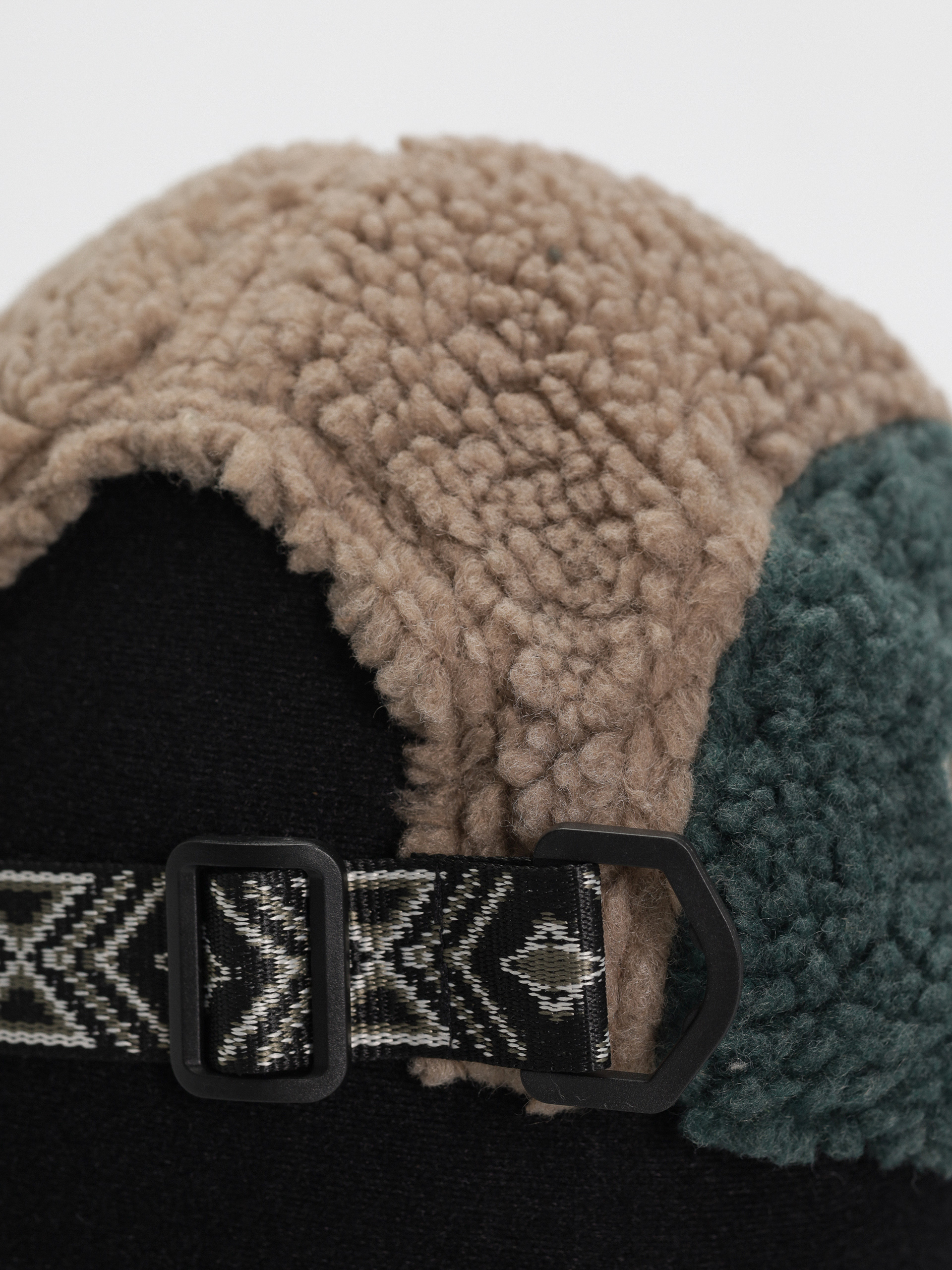 Шапка с козирка Kavu Fur Ball Camp (fall forest)