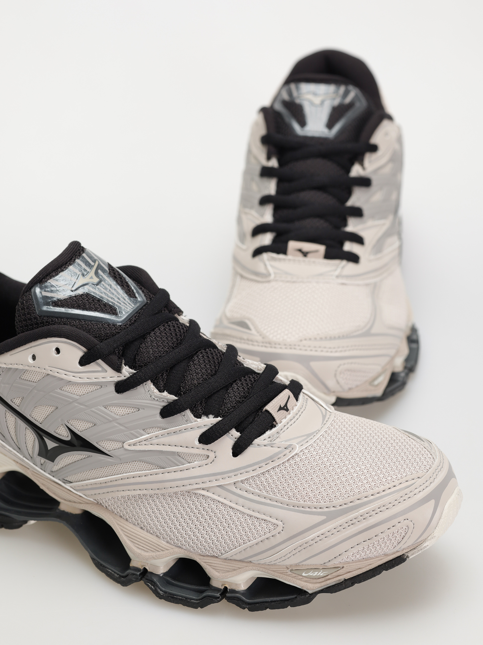 Обувки Mizuno Wave Prophecy LS (silver cloud/black/opal gray)