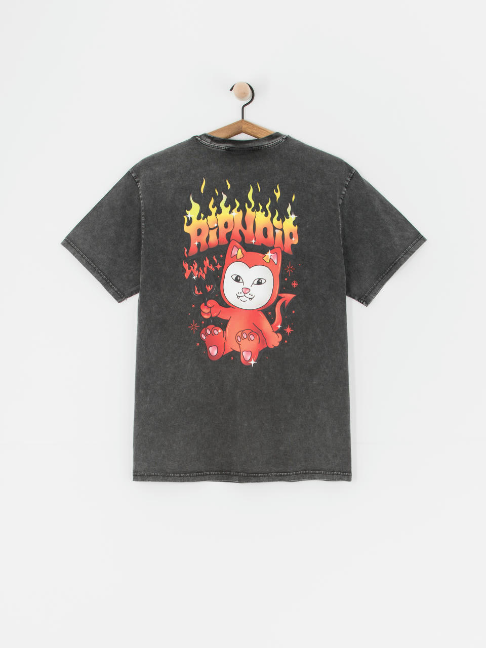 Тениска RipNDip Scary Cute (black wash)