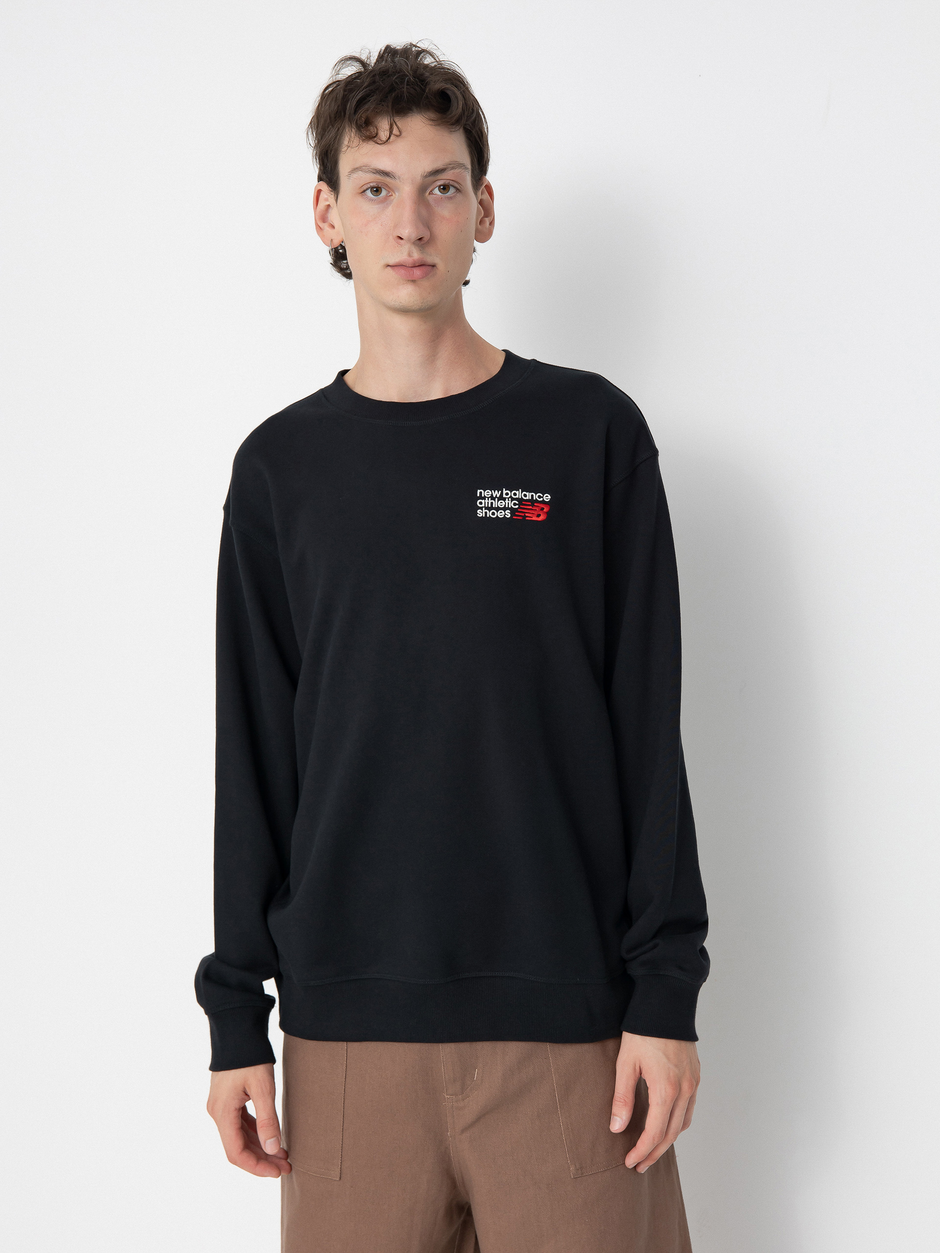 Суитшърт New Balance Athletics Premium Logo Crew (black)