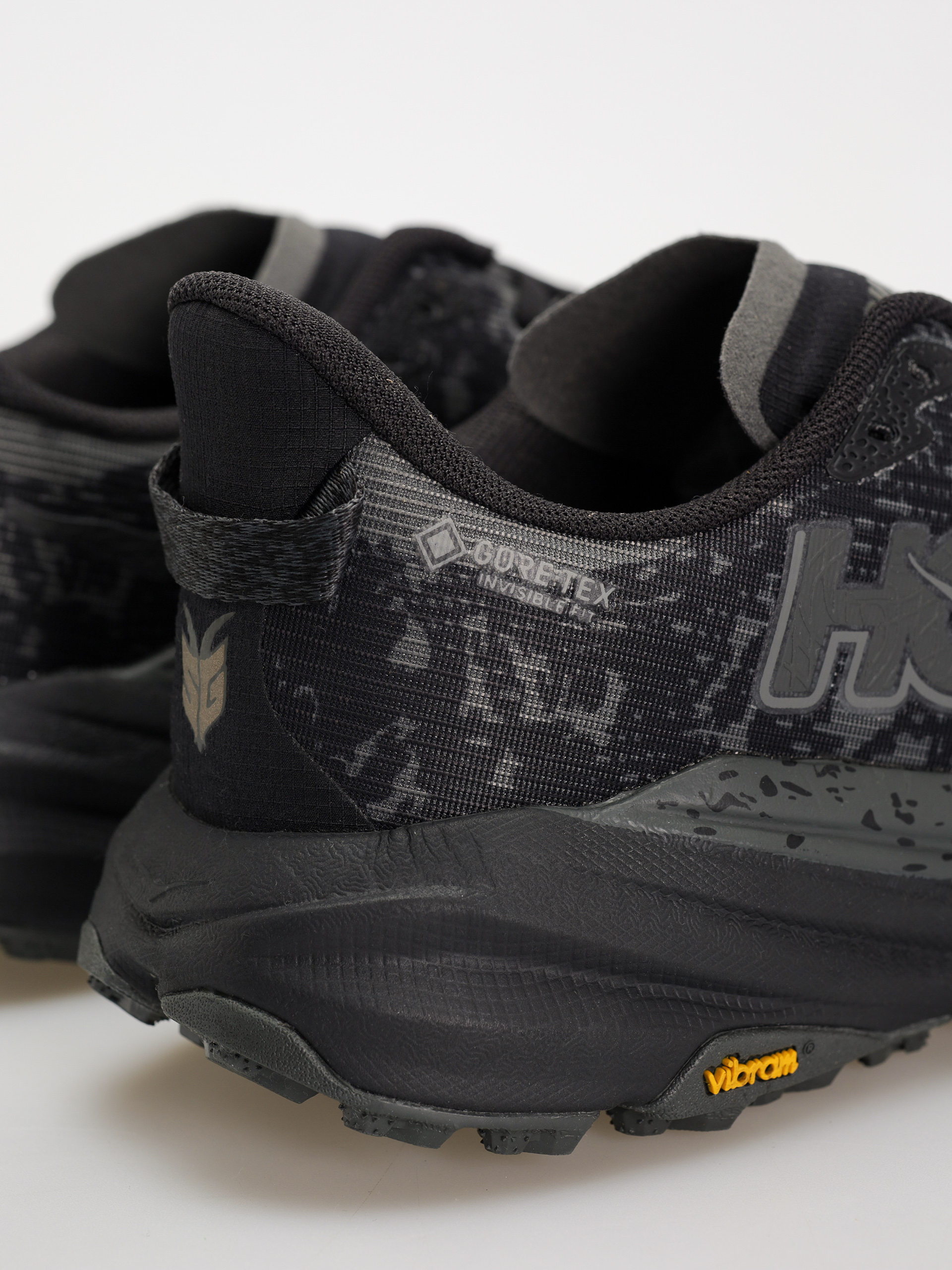 Обувки Hoka Speedgoat 6 (black/outer orbit)