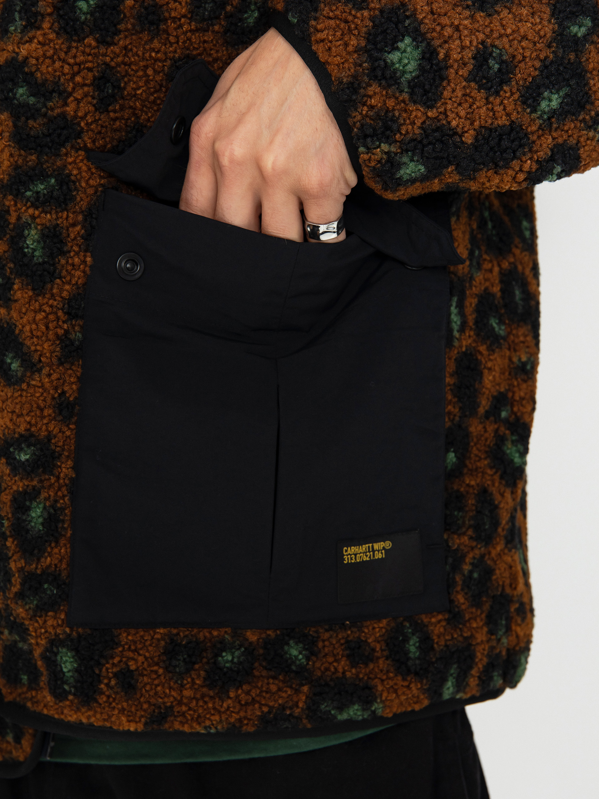 Яке Carhartt WIP Devin Liner (camo leo jacquard/tamarind/black)