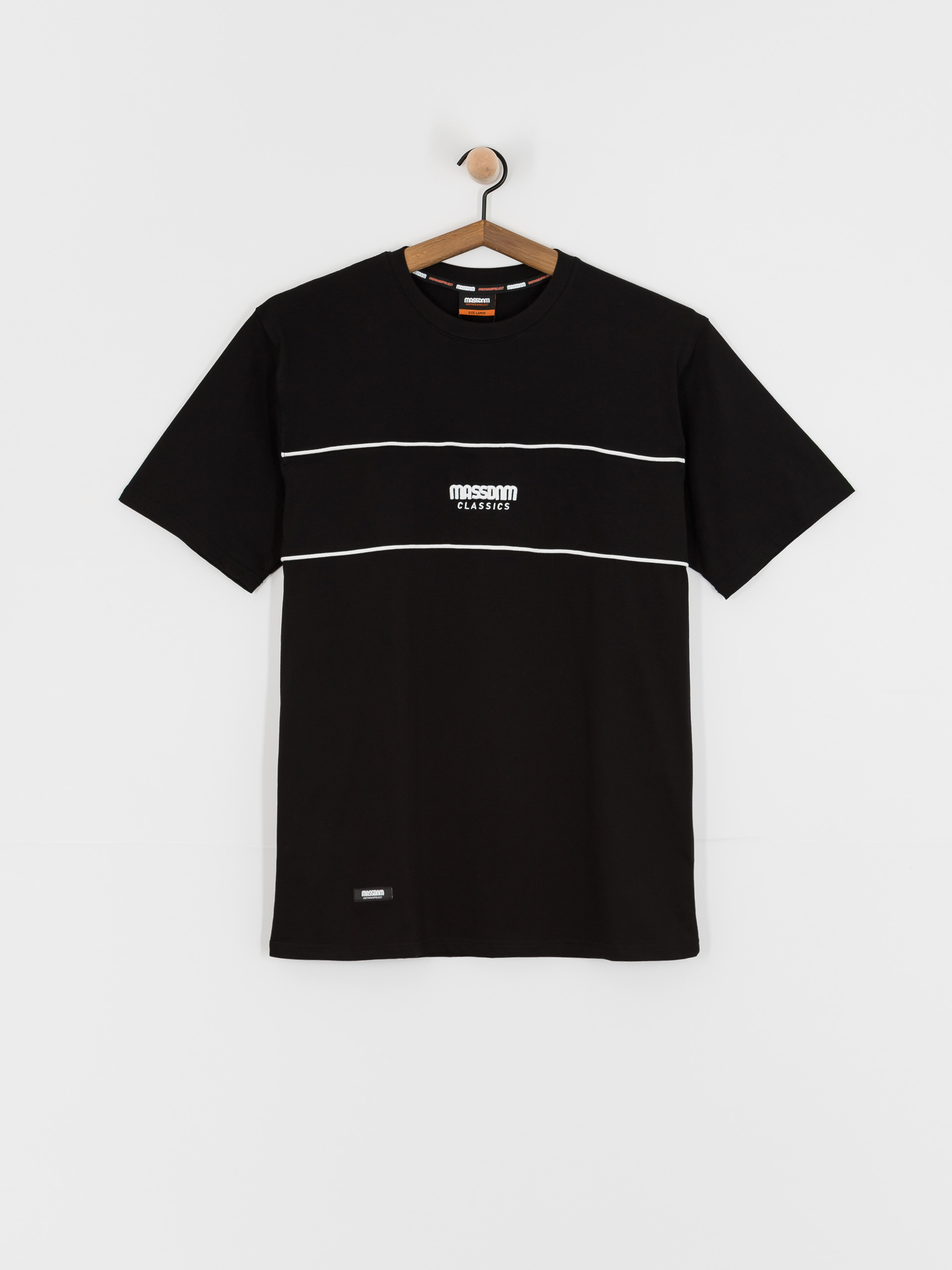 Тениска MassDnm Classic Cut (black)