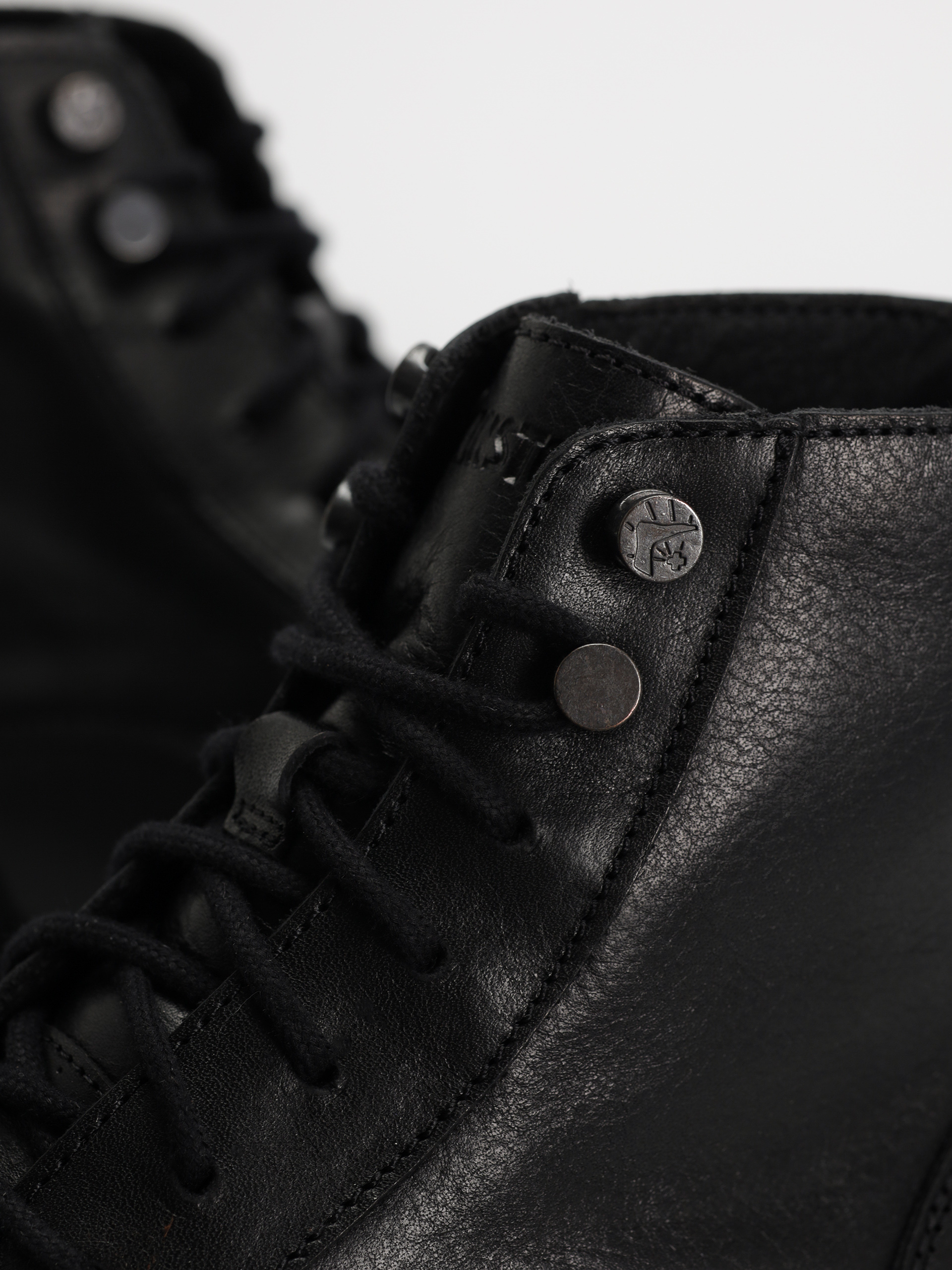 Обувки Birkenstock Highwood Lace Mid Natural Leather Regular (black)