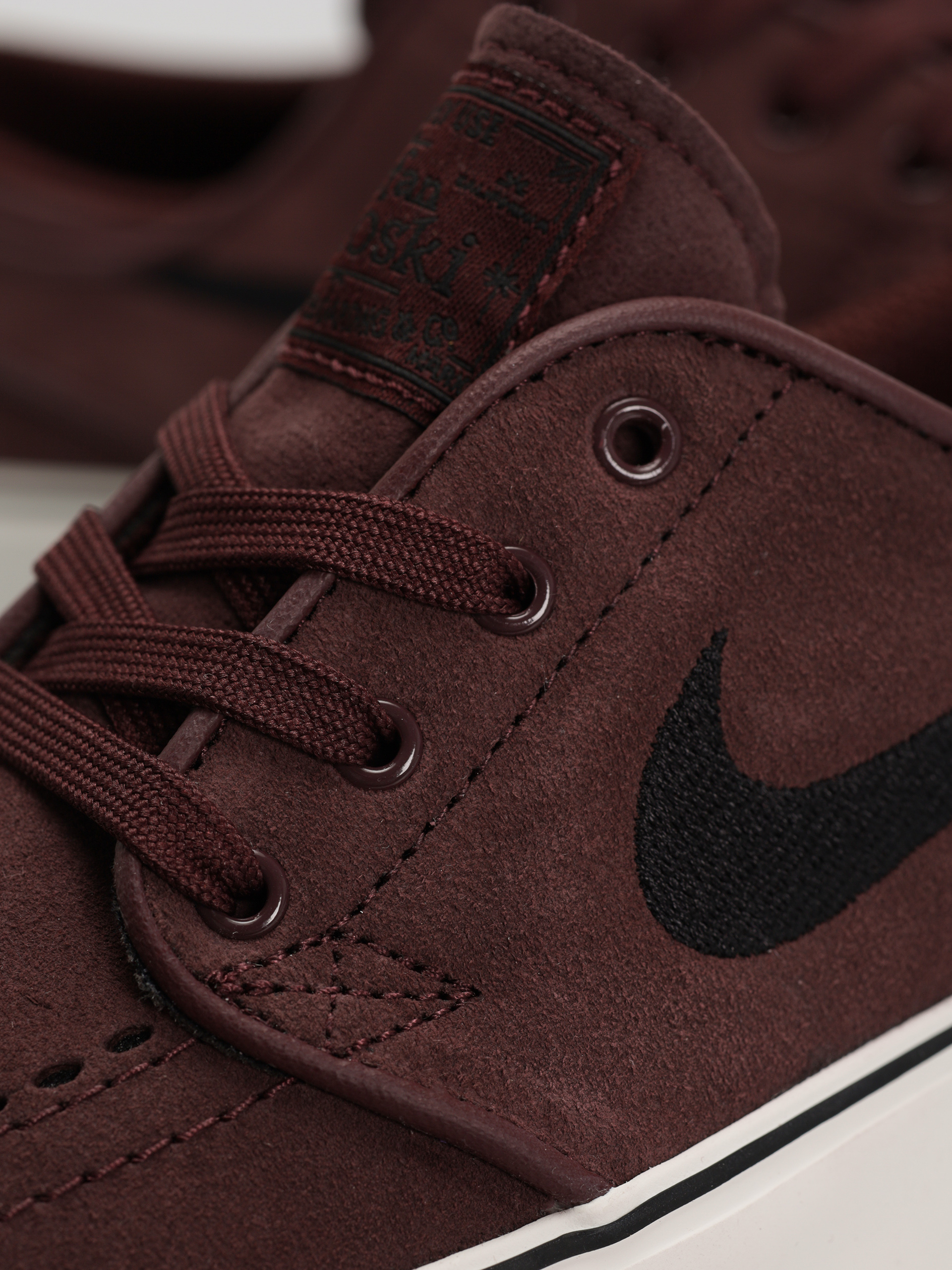 Обувки Nike SB Stefan Janoski JR (burgundy crush/black burgundy crush sail)