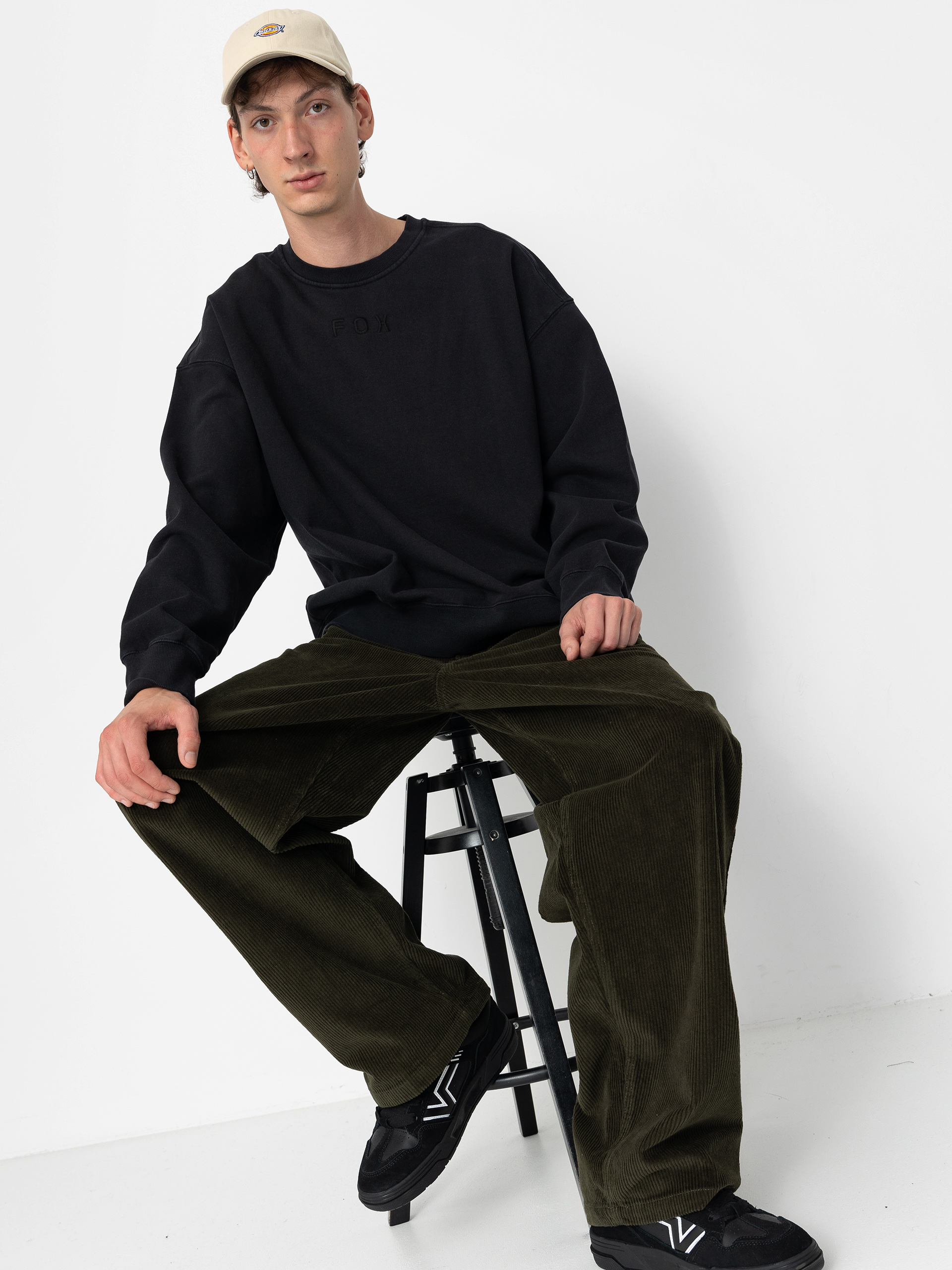 u0421u0443u0438u0442u0448u044au0440u0442 Fox Wordmark (black)