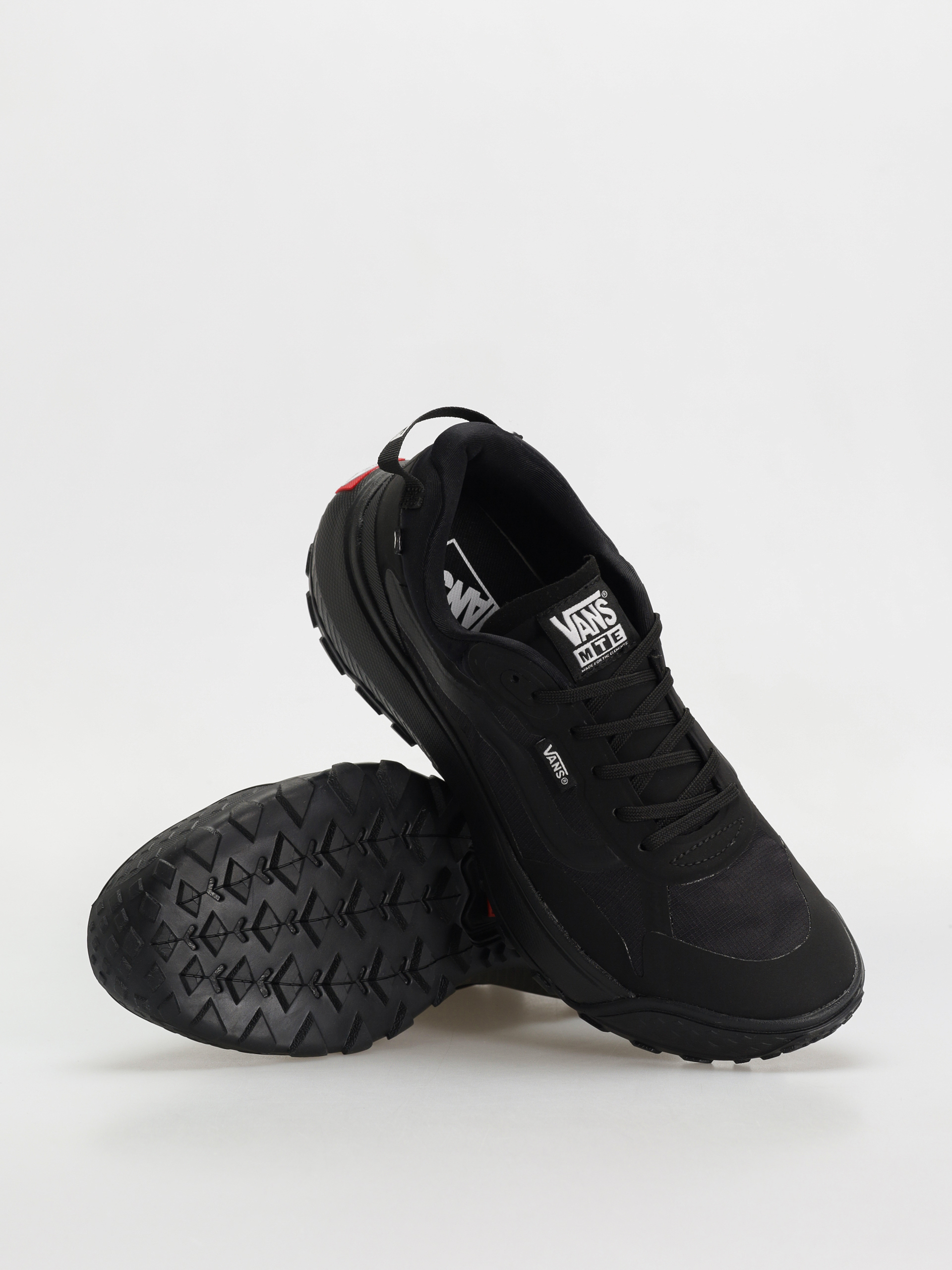 Обувки Vans Crosspath MTE (black/black)
