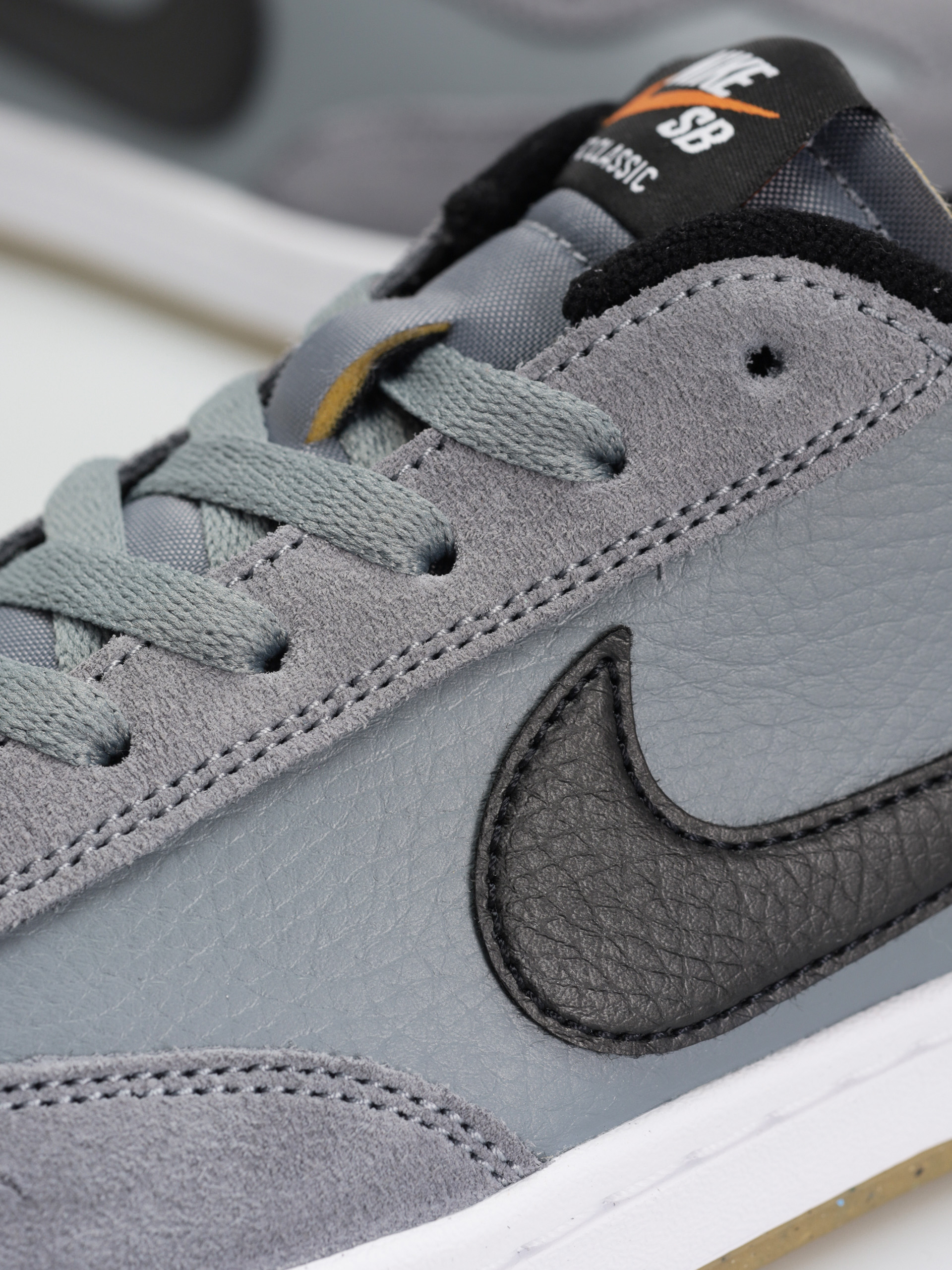 Обувки Nike SB Fc Classic (cool grey/black white vivid orange)