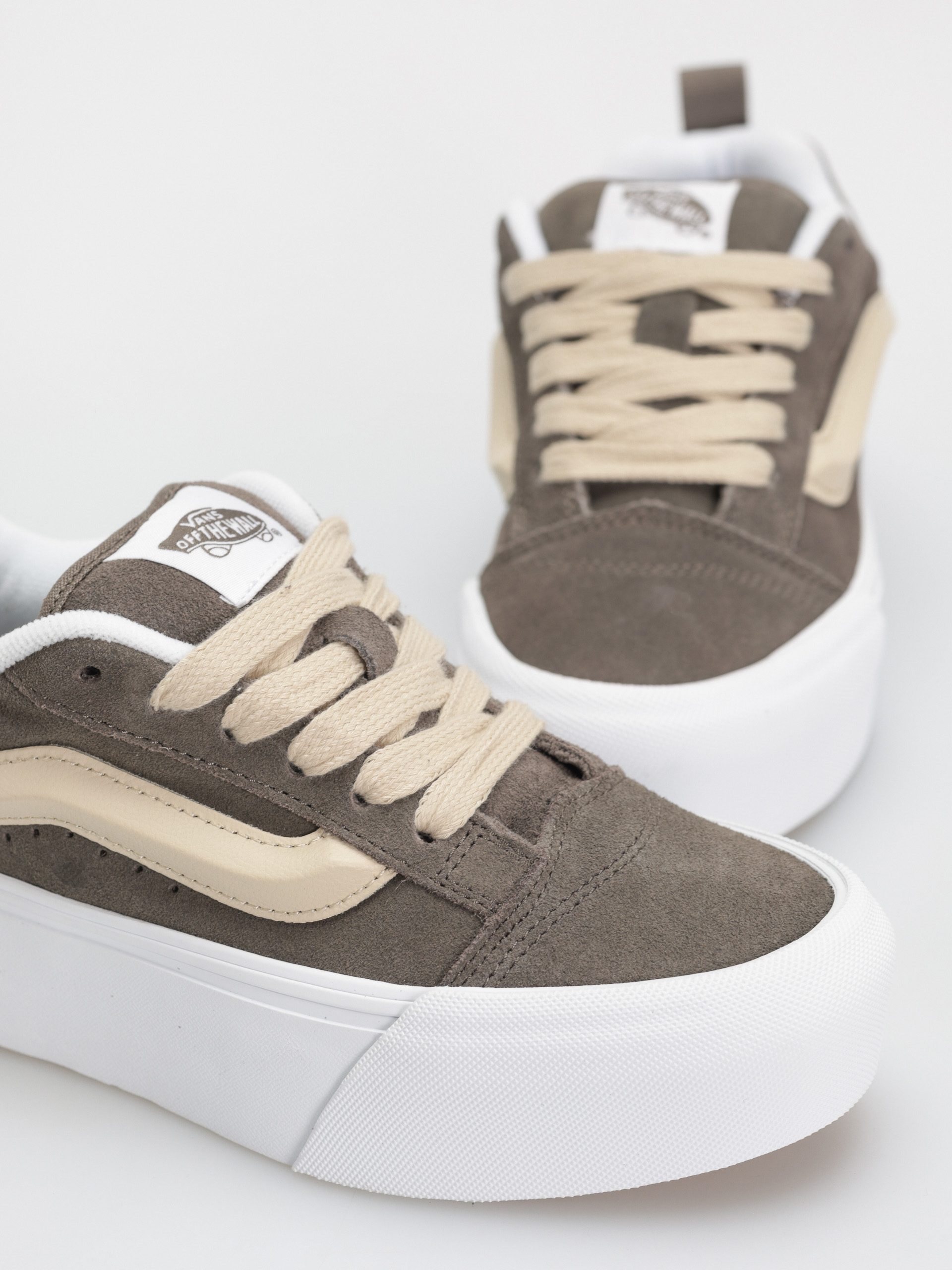 Обувки Vans Knu Stack (suede bungee cord)