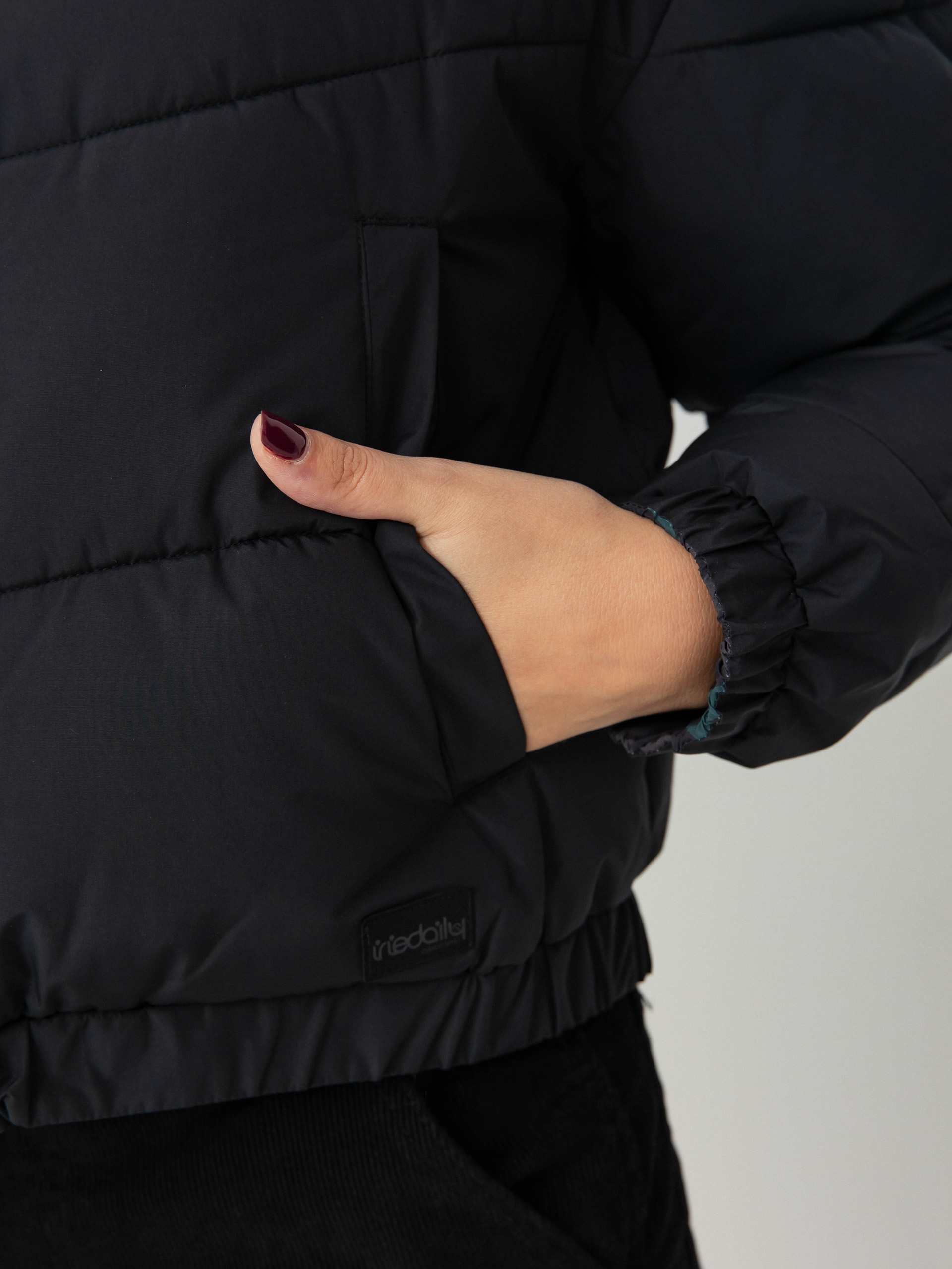 Яке Iriedaily Paddy Short Wmn (black)