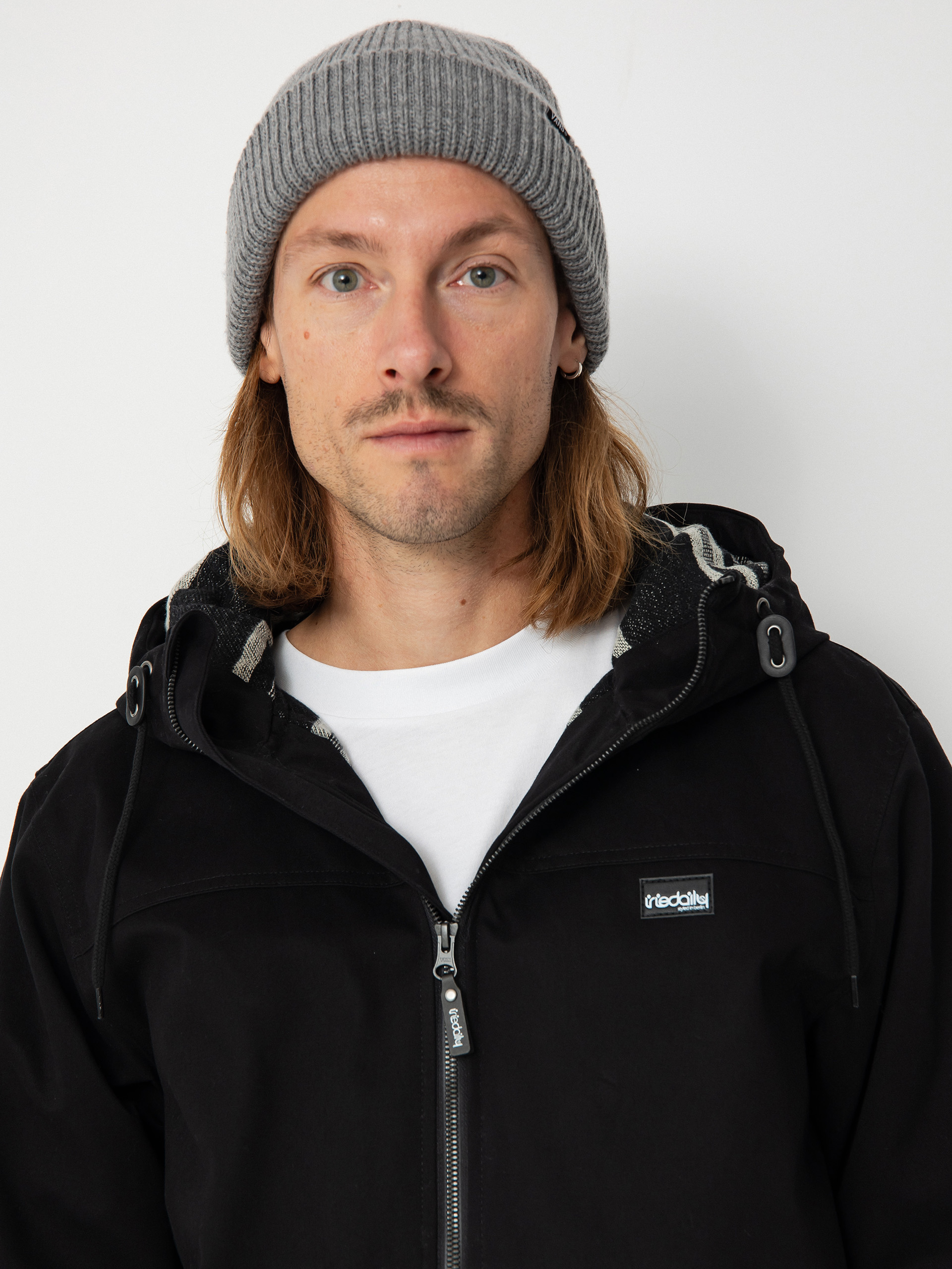 Яке Iriedaily Wonderer (uni black)