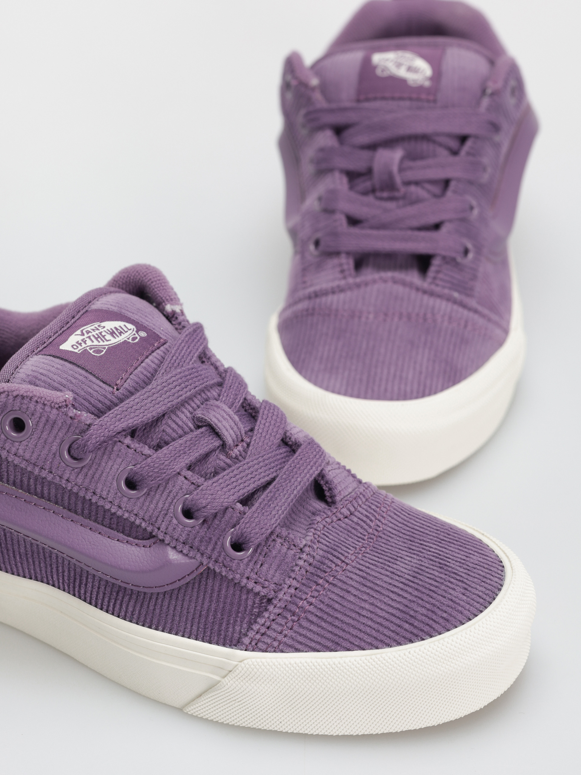 Обувки Vans Knu Skool (corduroy grape jam)