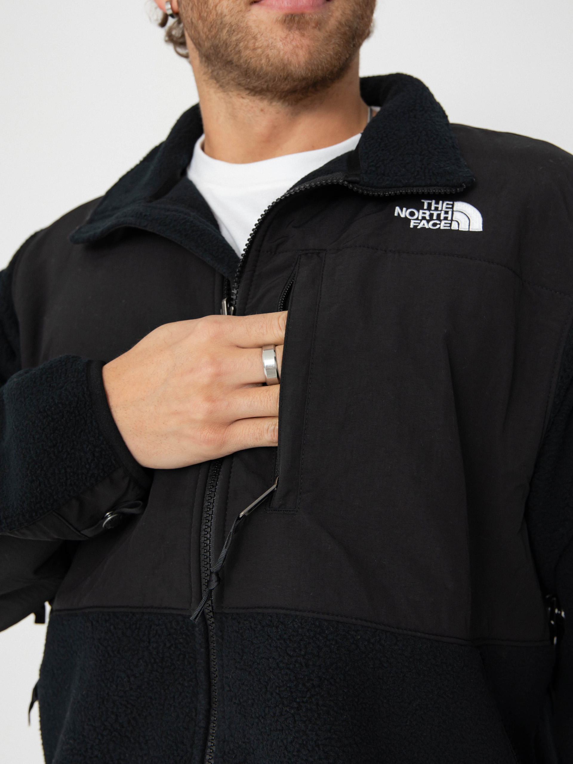 Яке The North Face Retro Denali (tnf black)