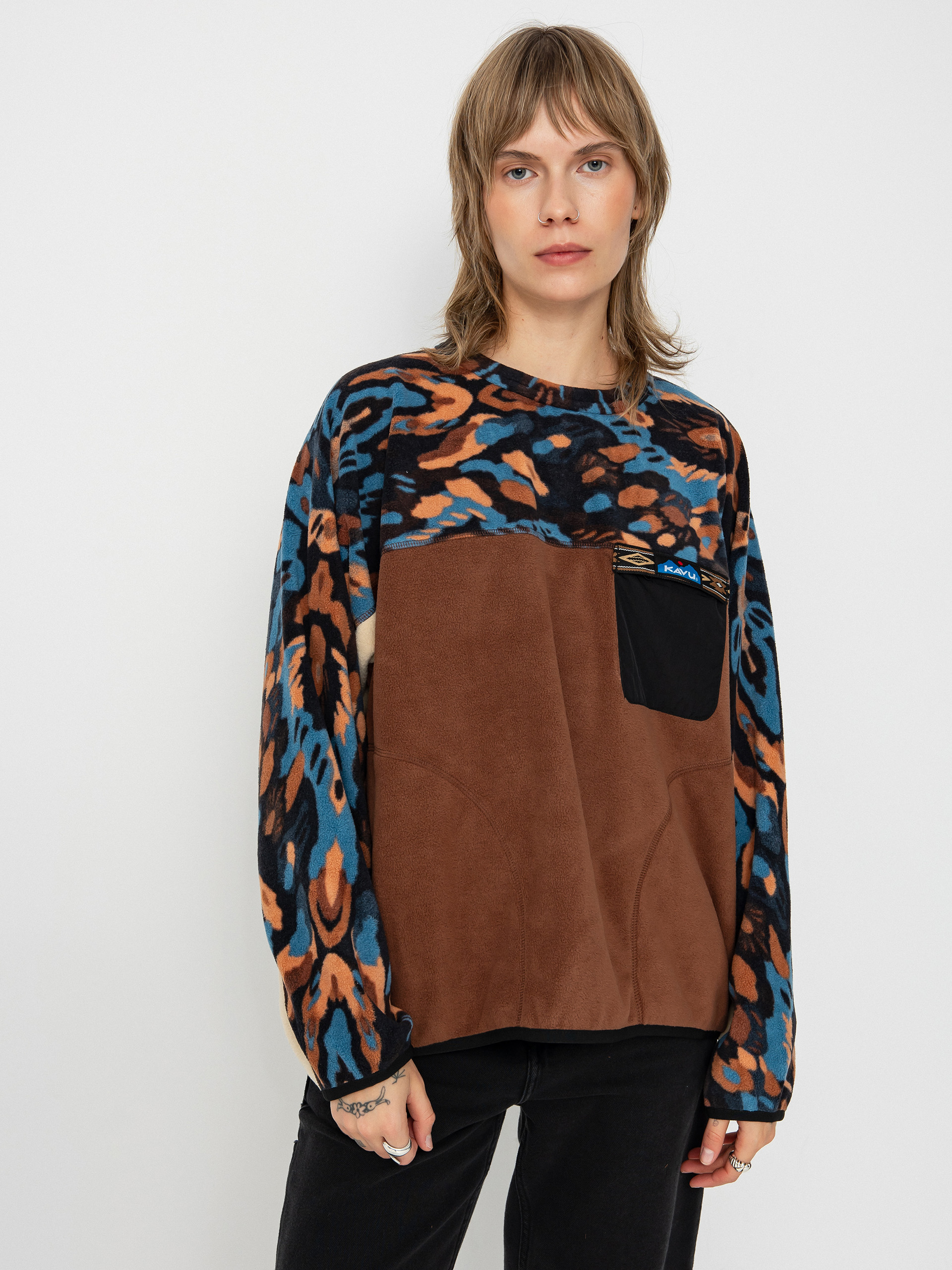 u041fu043eu043bu0430u0440u0435u043du0438 u0441u0443u0438u0442u0448u044au0440u0442 Kavu Kelowna (mingle mode)