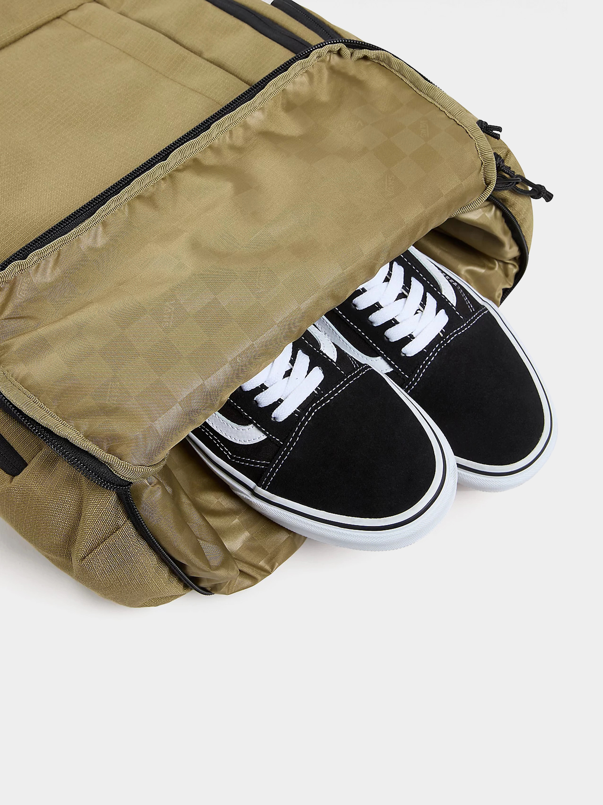 Раница Vans Resolute (gothic olive)