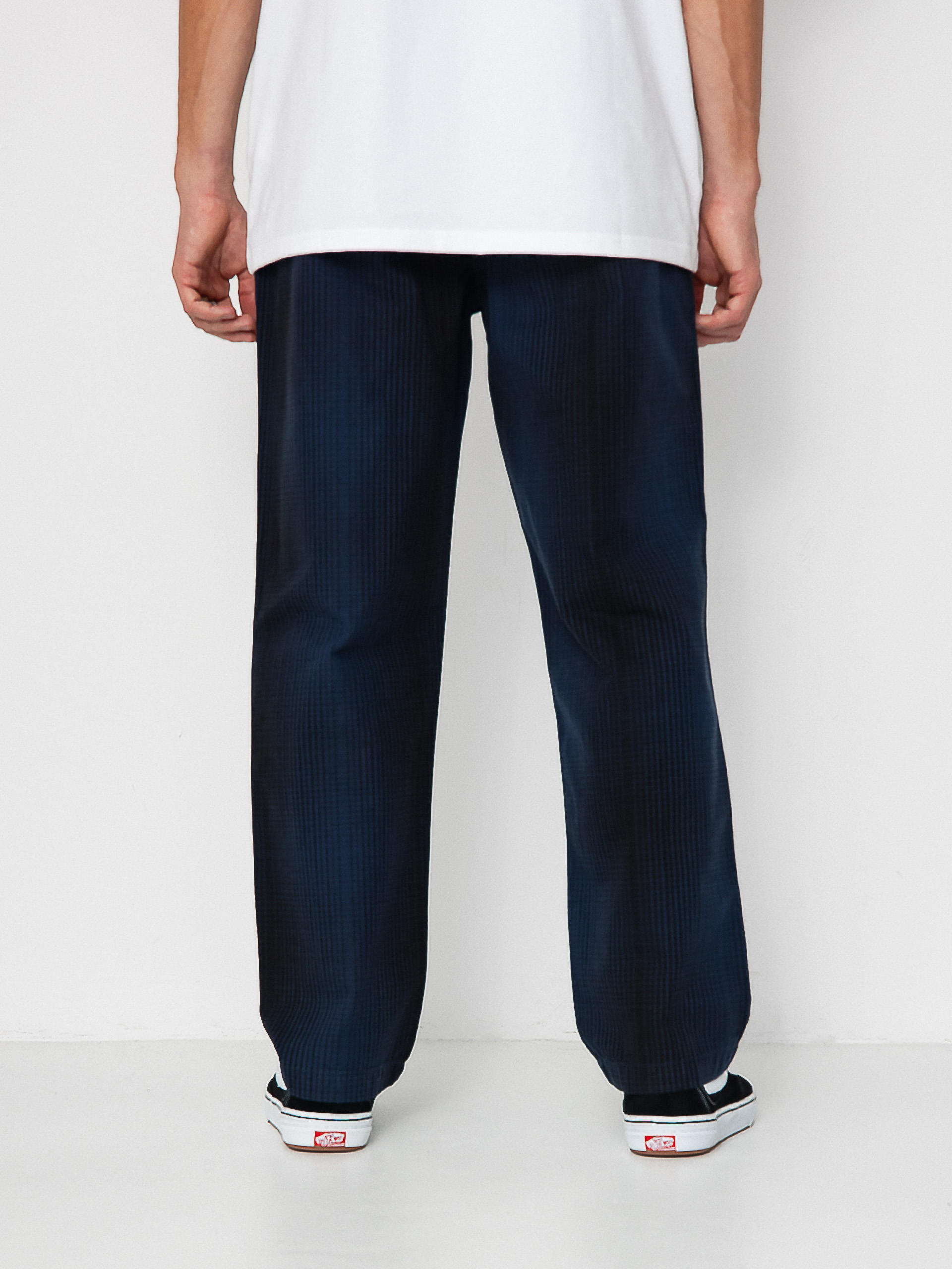 Панталони Vans Authentic Chino Loose Tapered Plaid (dress blues/black)