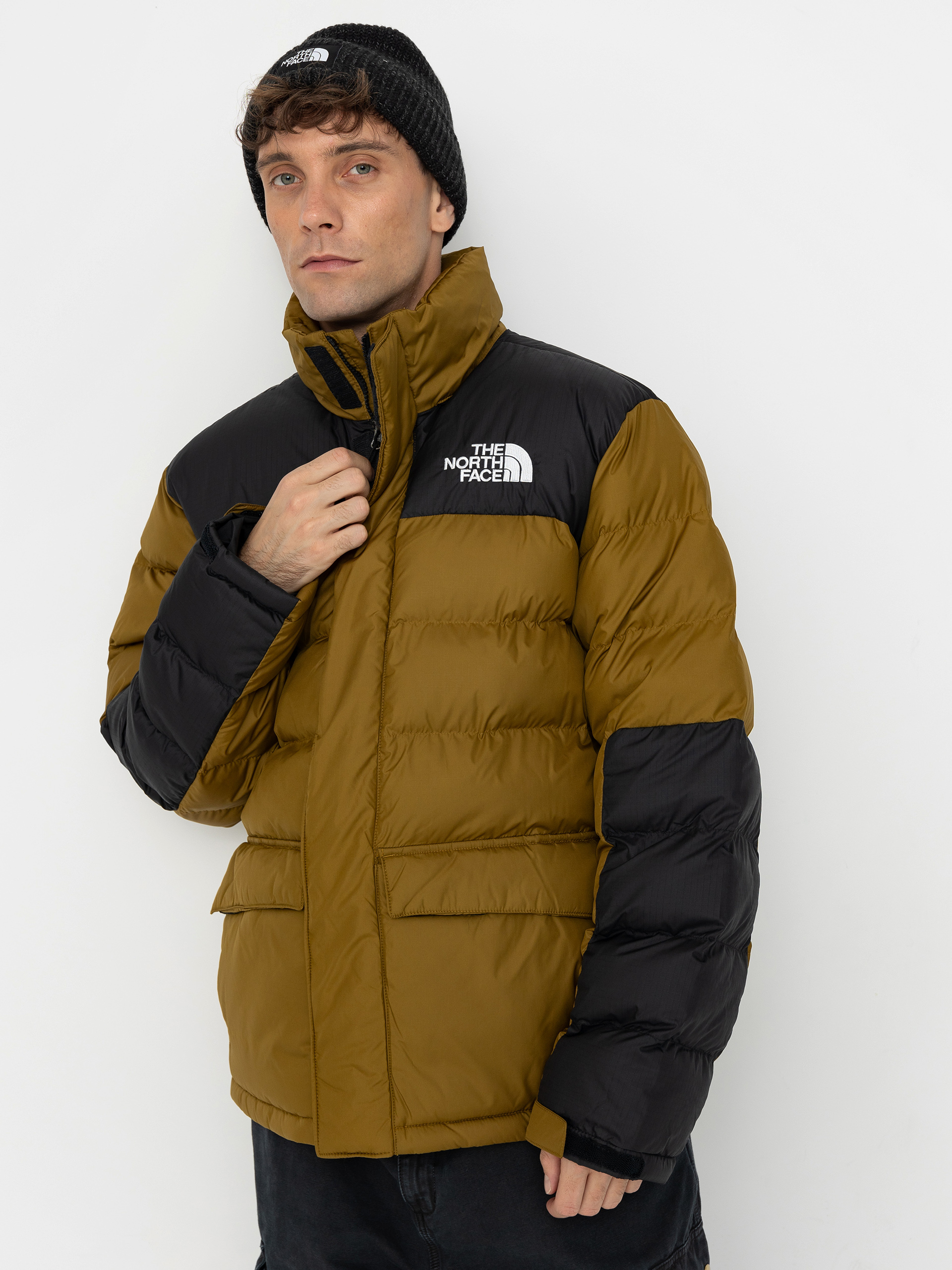 Яке The North Face Limbara Insulated (moss green)