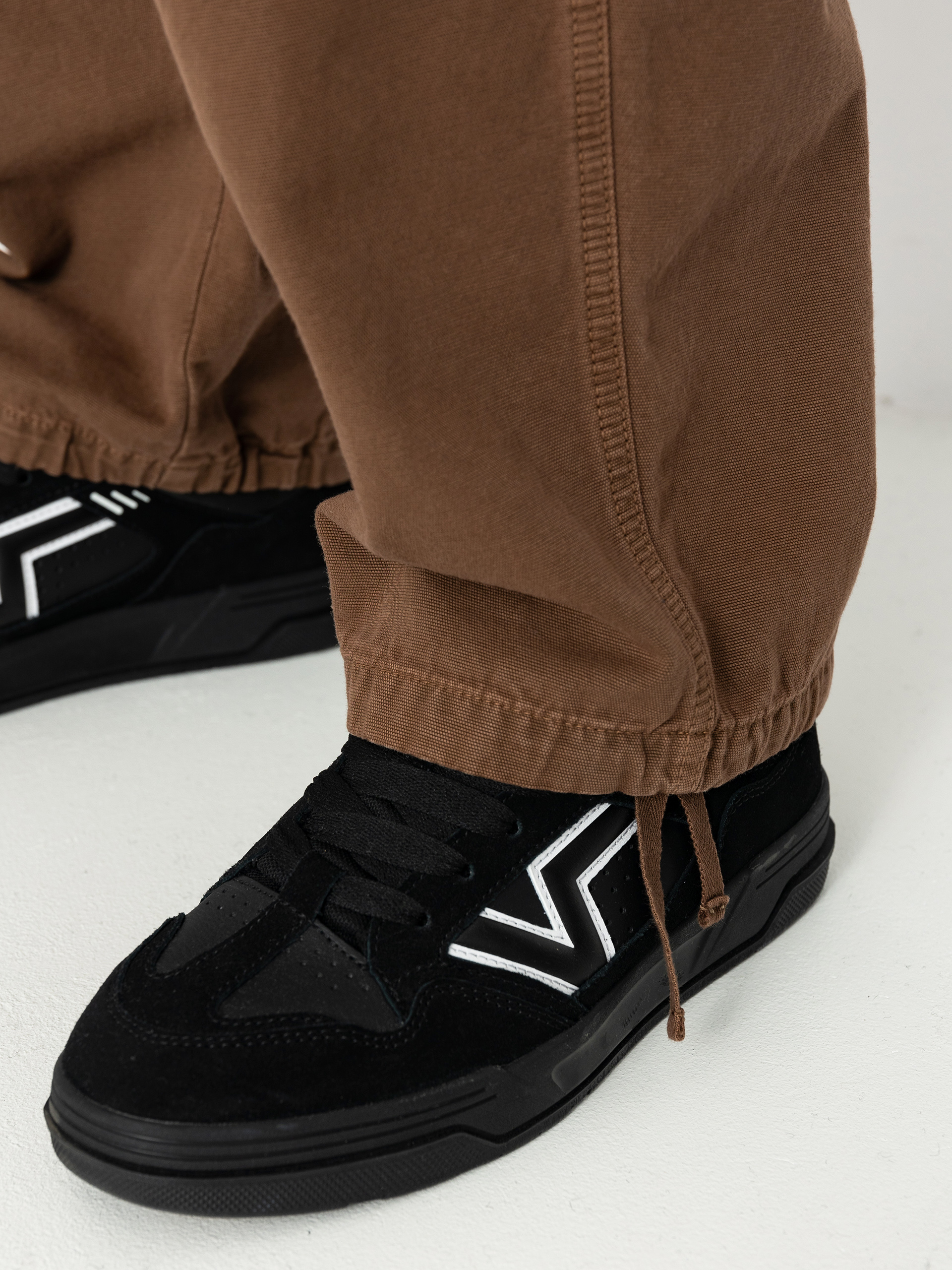 Панталони Carhartt WIP Stanton Cargo (chocolate)