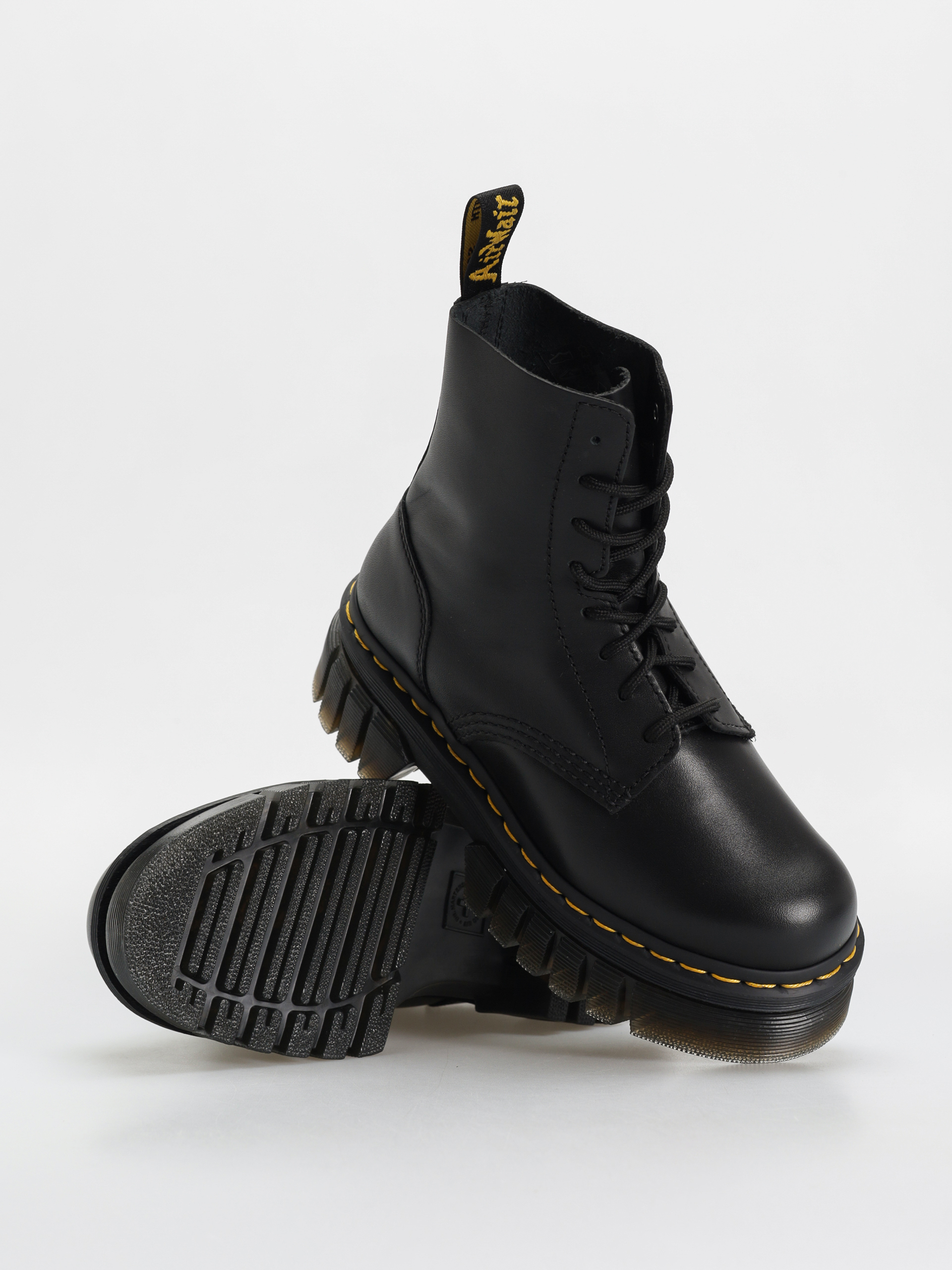 Обувки Dr. Martens Audrick 8i Boot Wmn (black nappa lux)