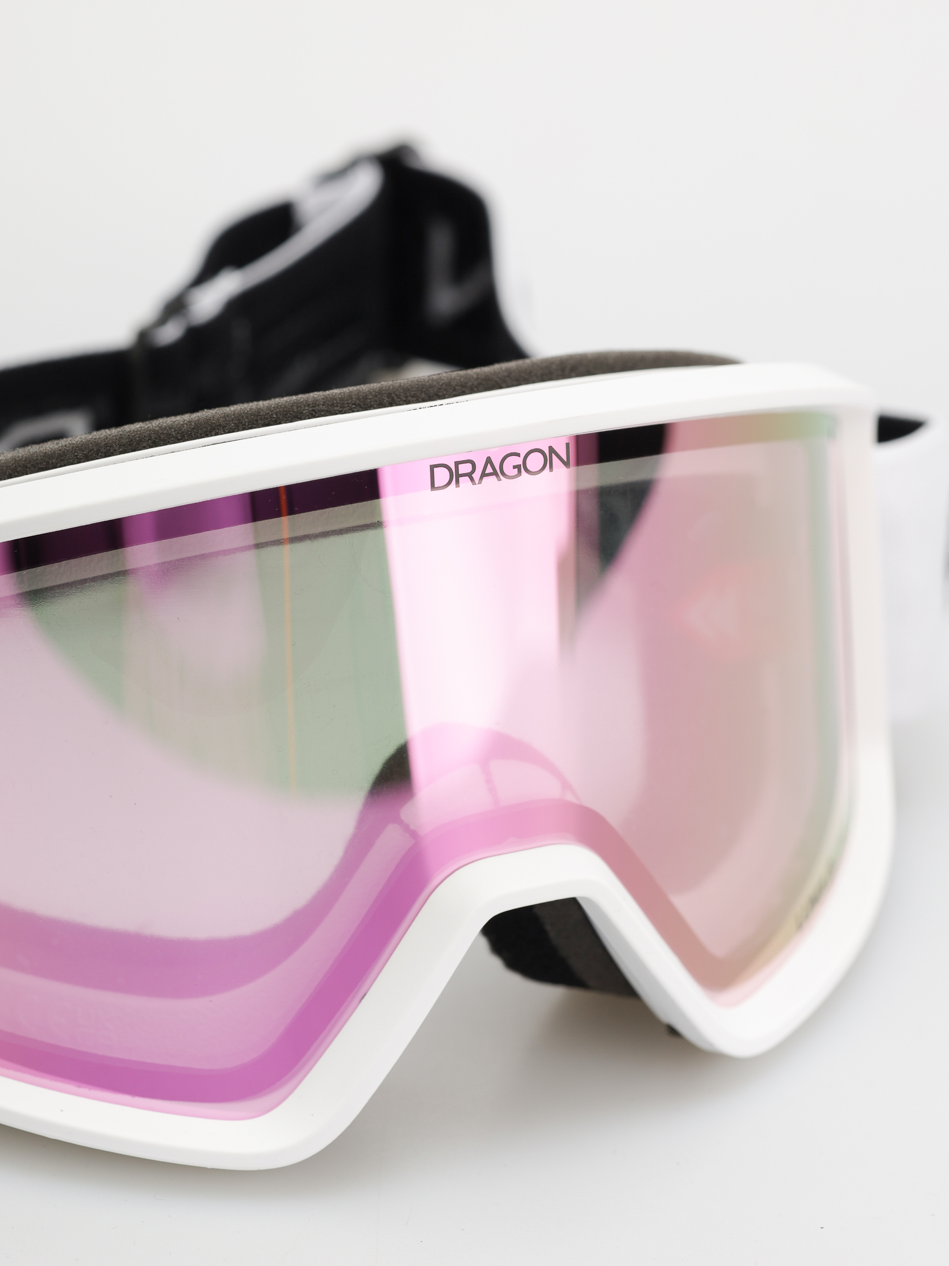Сноуборд очила Dragon DXT OTG (white/lumalens pink ion)