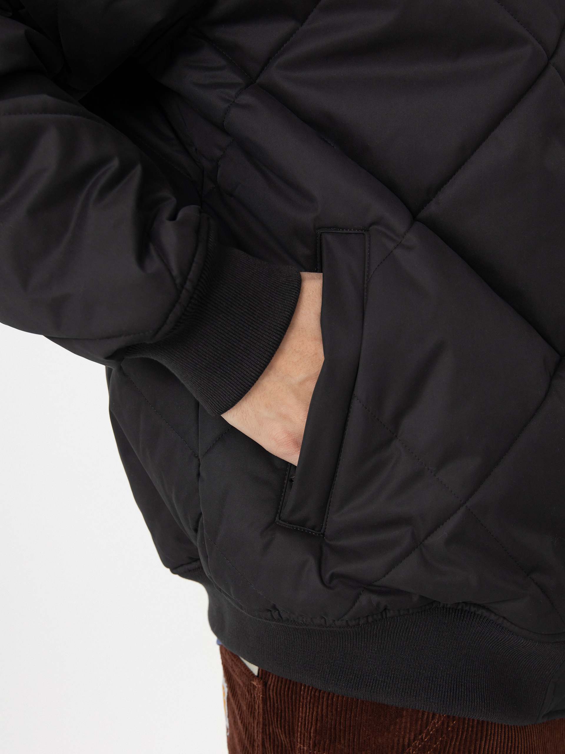 Яке Vans Hathaway Bomber (black)