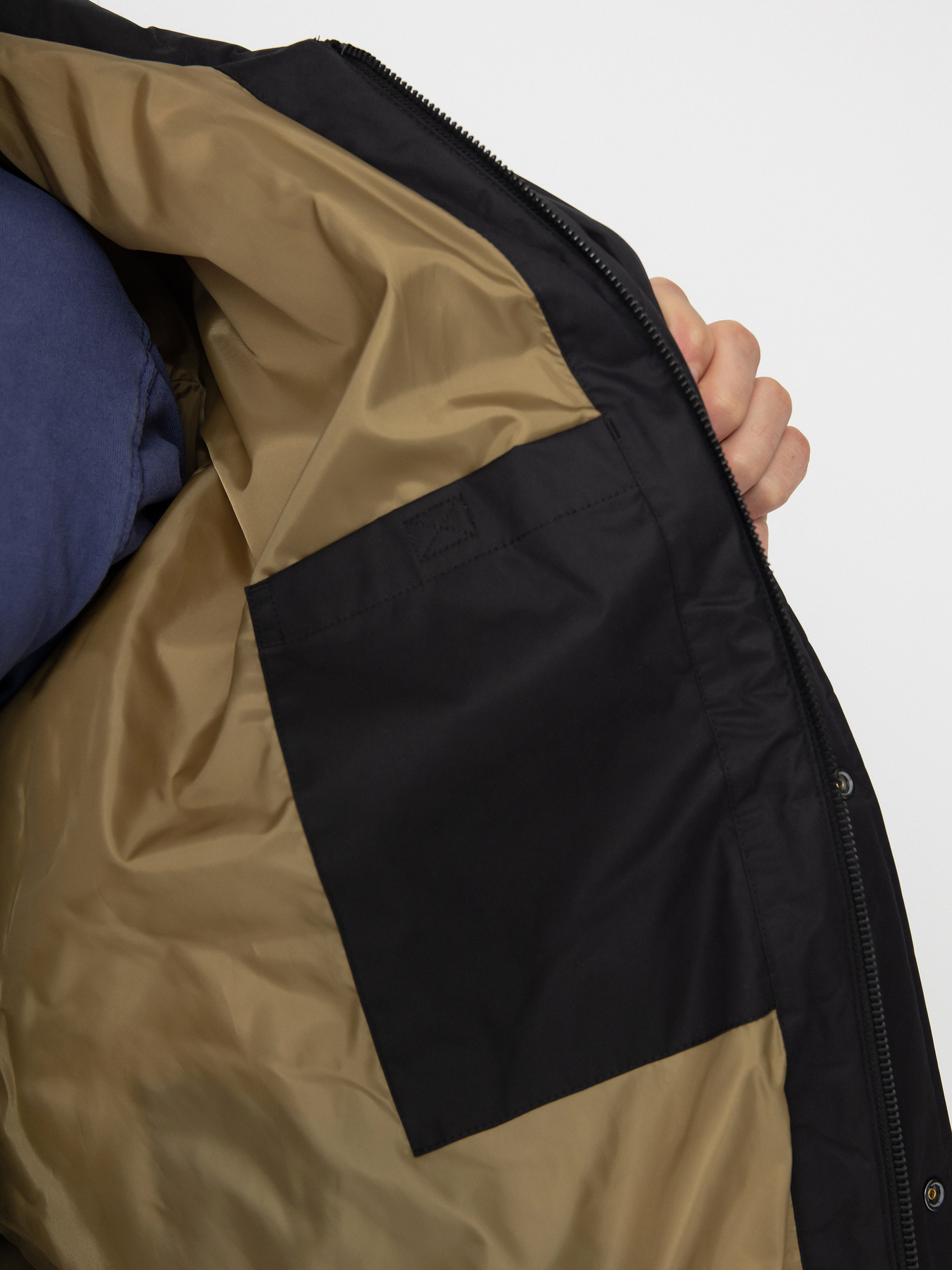 Яке Vans Hathaway Bomber (black)