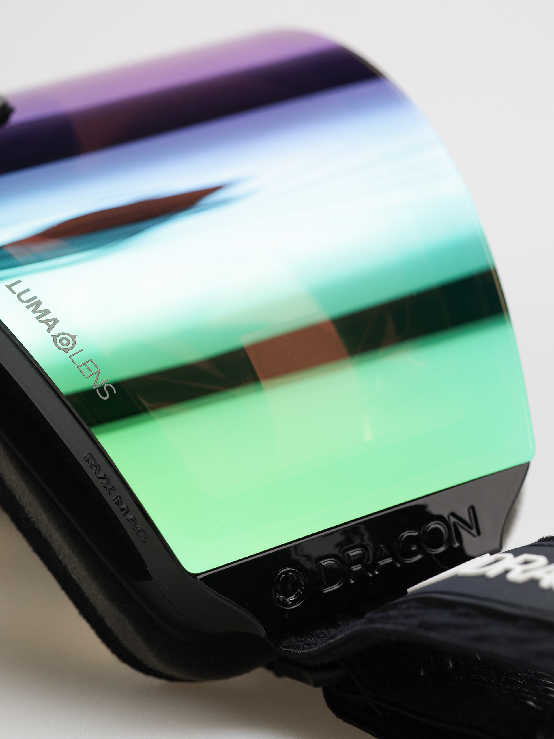 Сноуборд очила Dragon RVX MAG OTG (icongreen/lumalens green ion/lumalens amber)