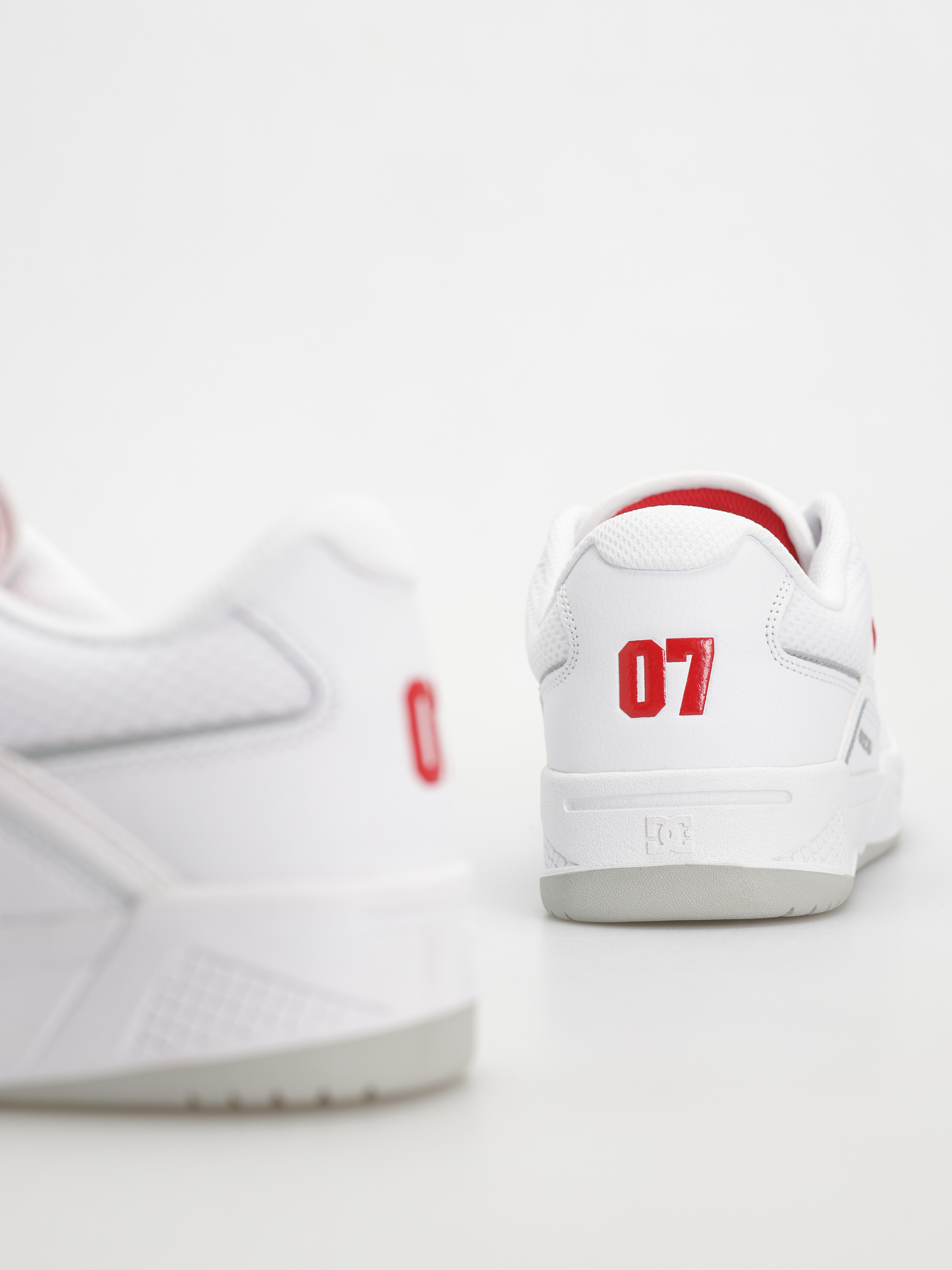 Обувки DC Construct (white/red/grey)