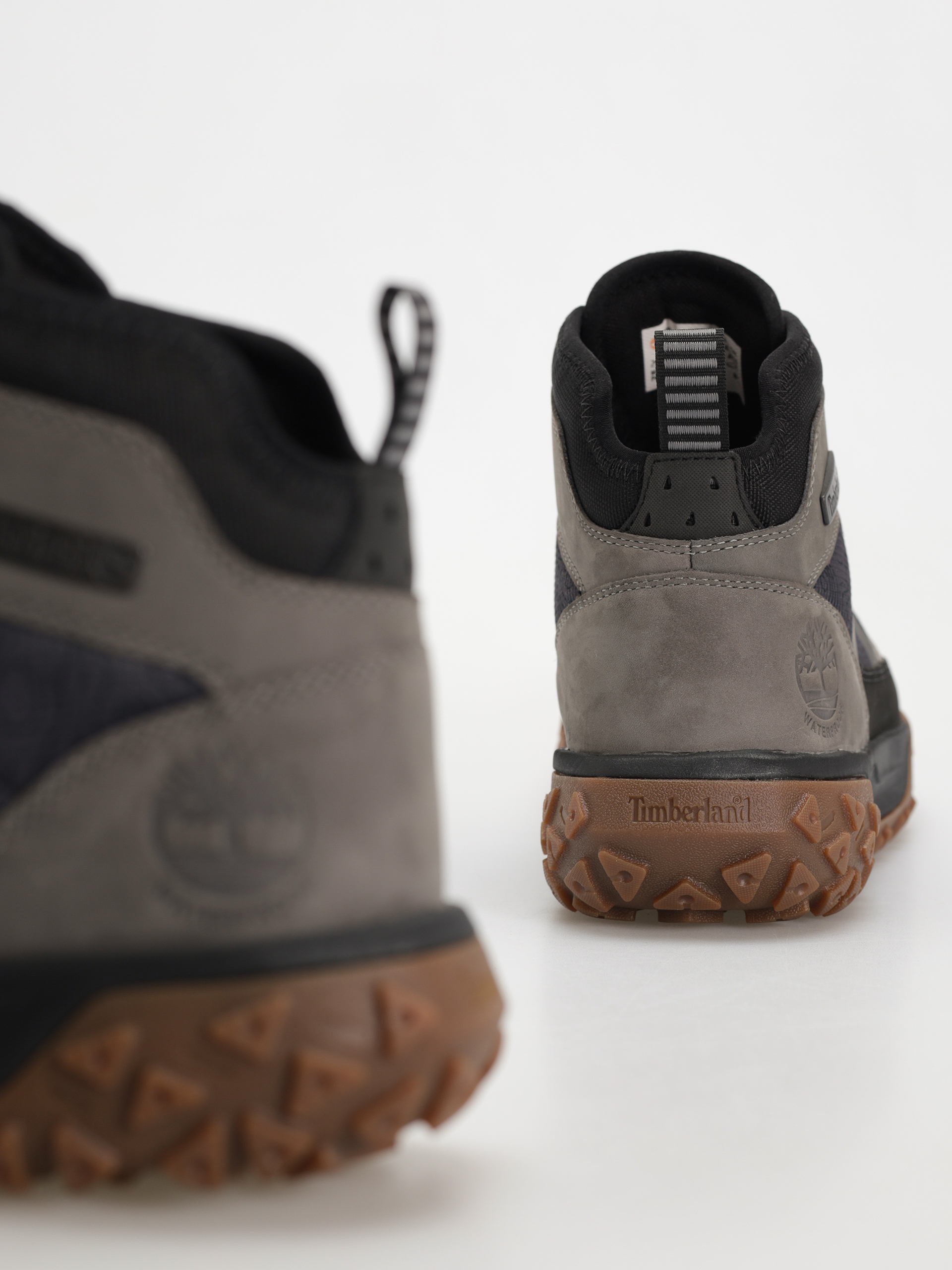 Зимни обувки Timberland Greenstride Motion 6 Mid (medium grey nubuck)