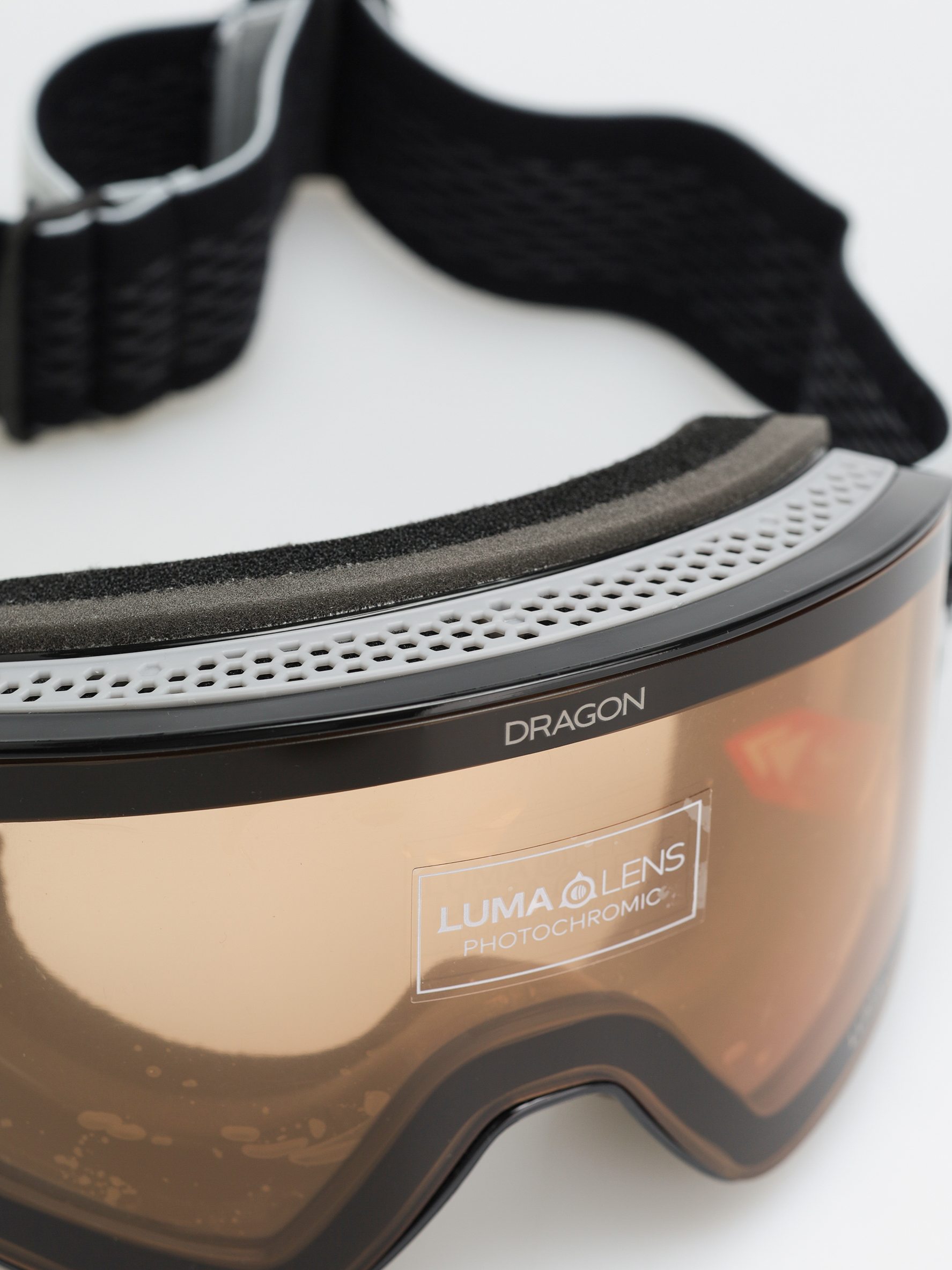 Сноуборд очила Dragon NFX2 (classicgrey/lumalens photochromatic amber)