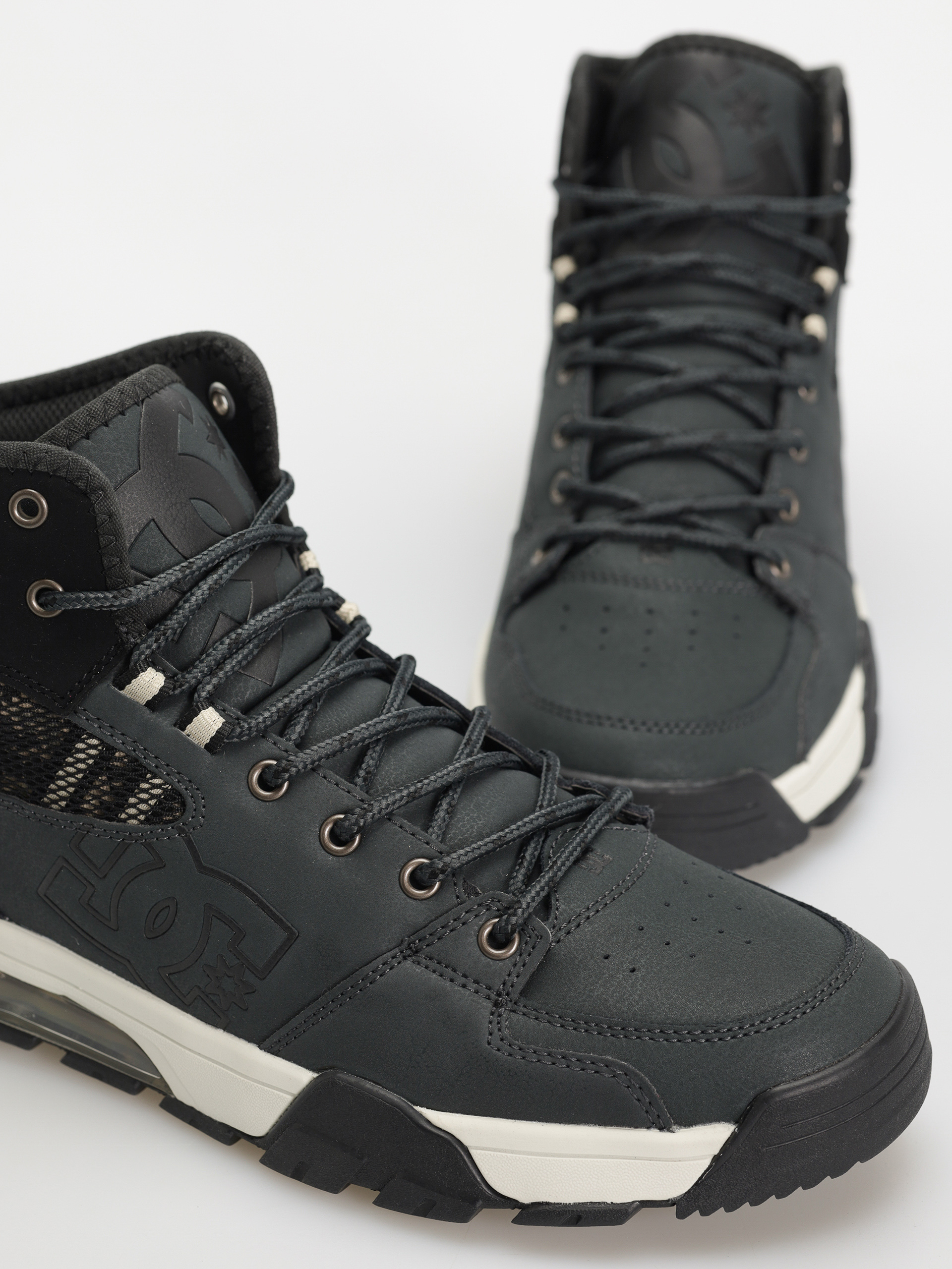 Обувки DC Versatile Hi Wr (green/black/white)