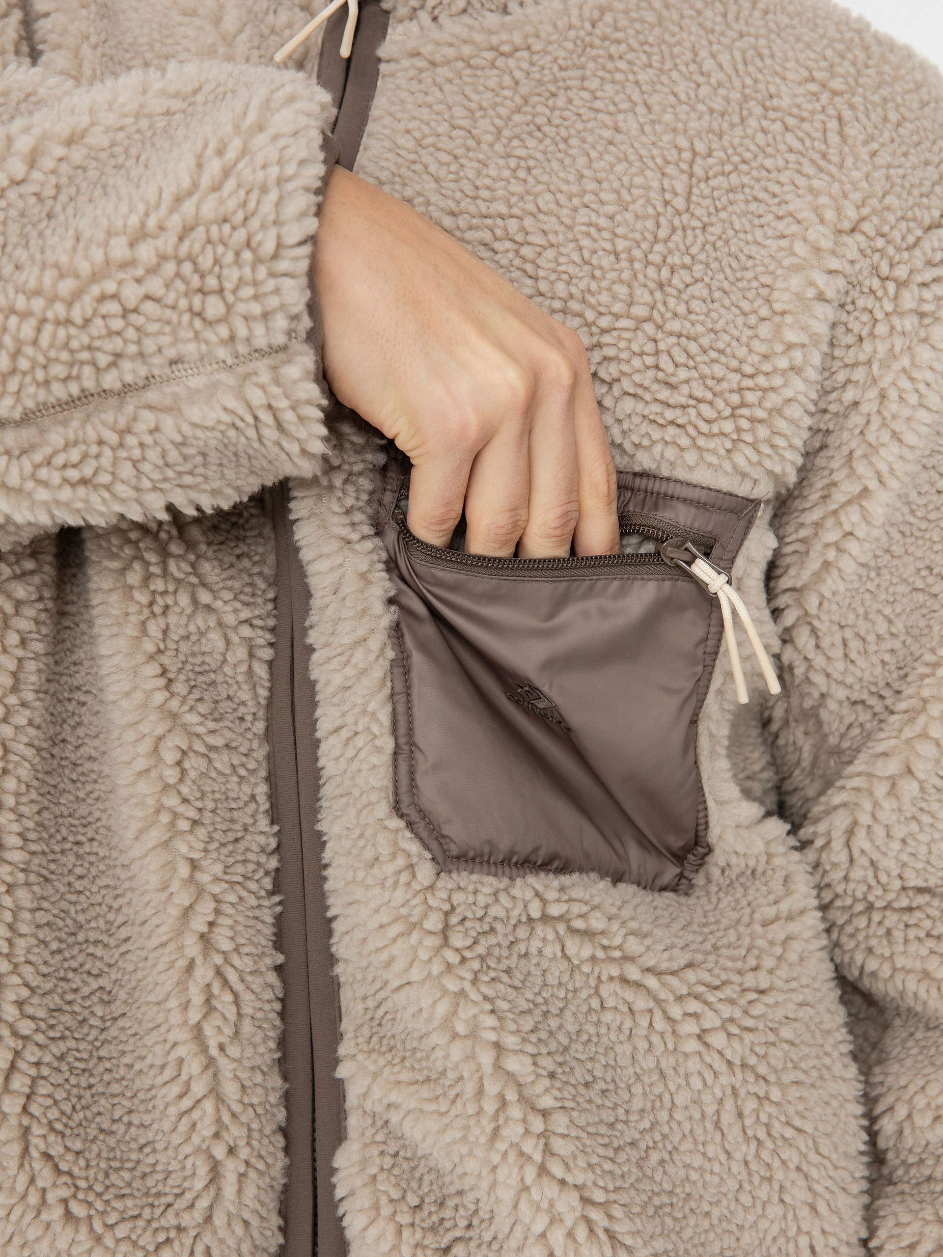 Яке Converse Reversible Sherpa (classic taupe / truffle)