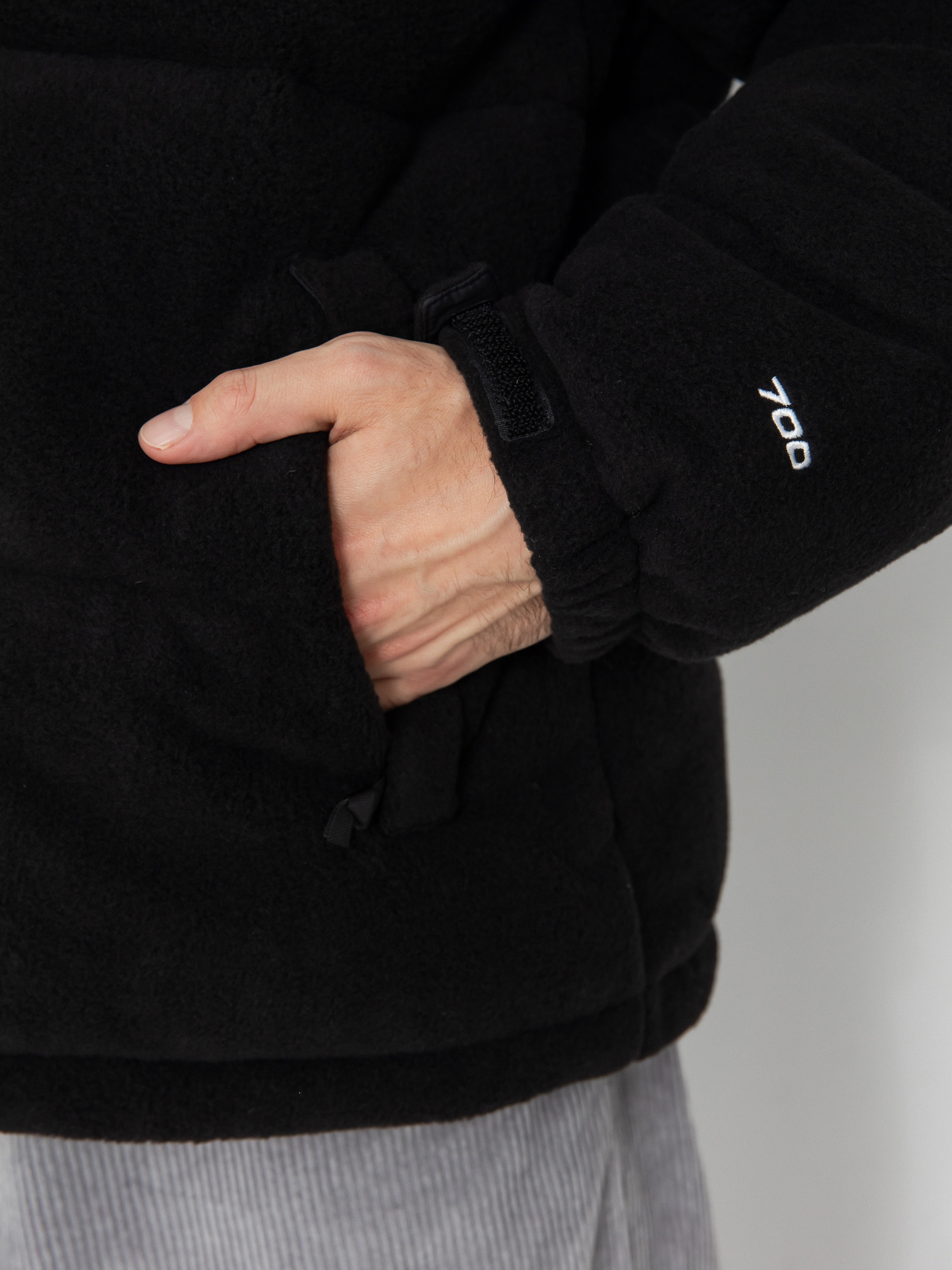 Яке The North Face Polar Nuptse (tnf black)