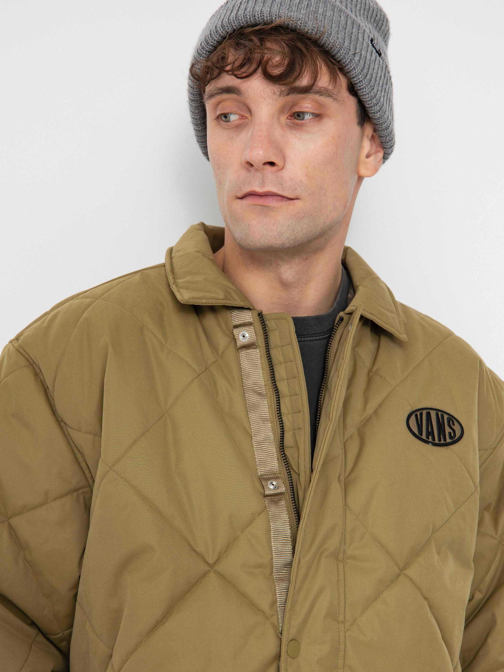 Яке Vans Hathaway Bomber (gothic olive)