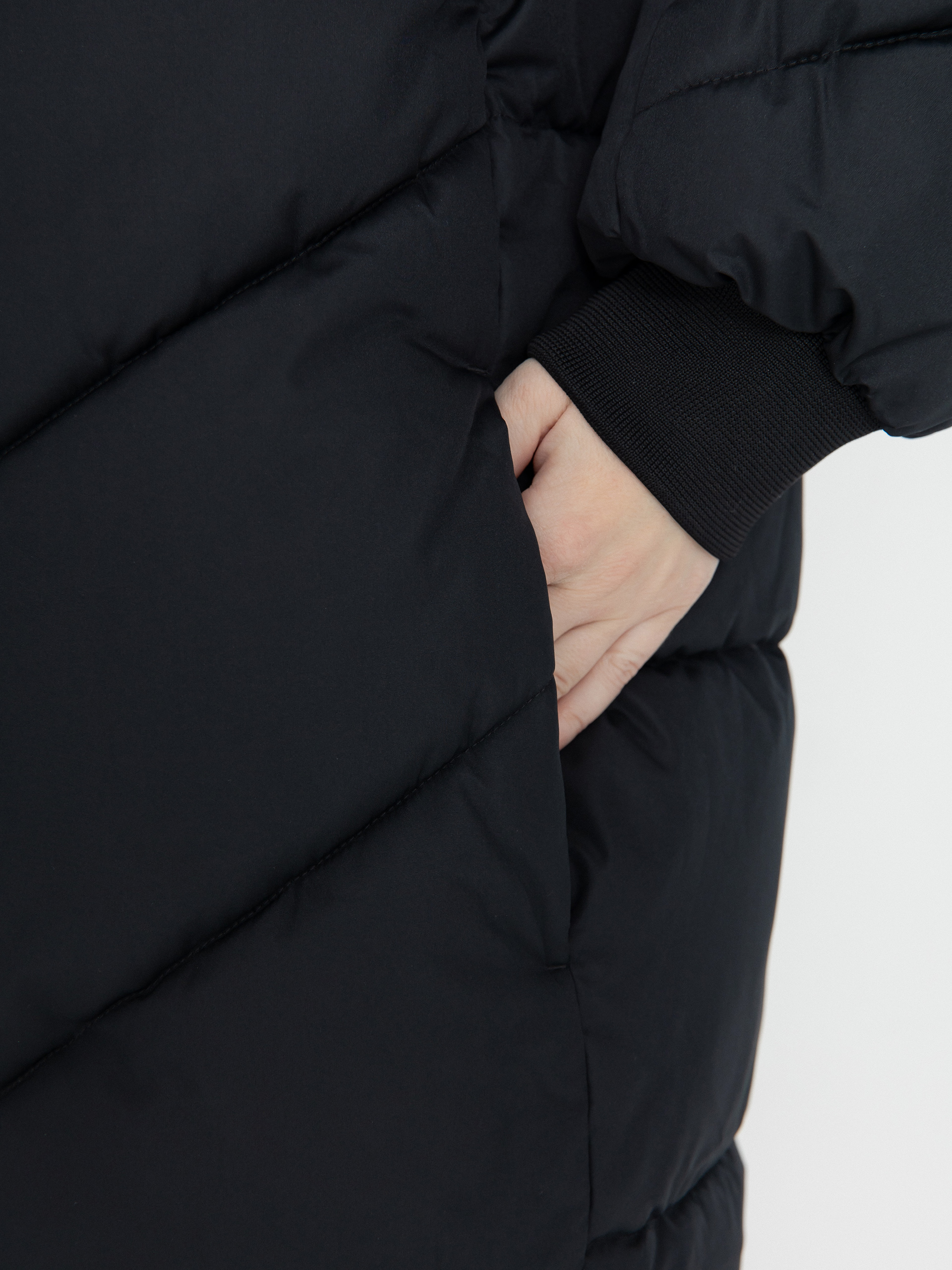 Яке Volcom Alldaylong Puff Wmn (black)